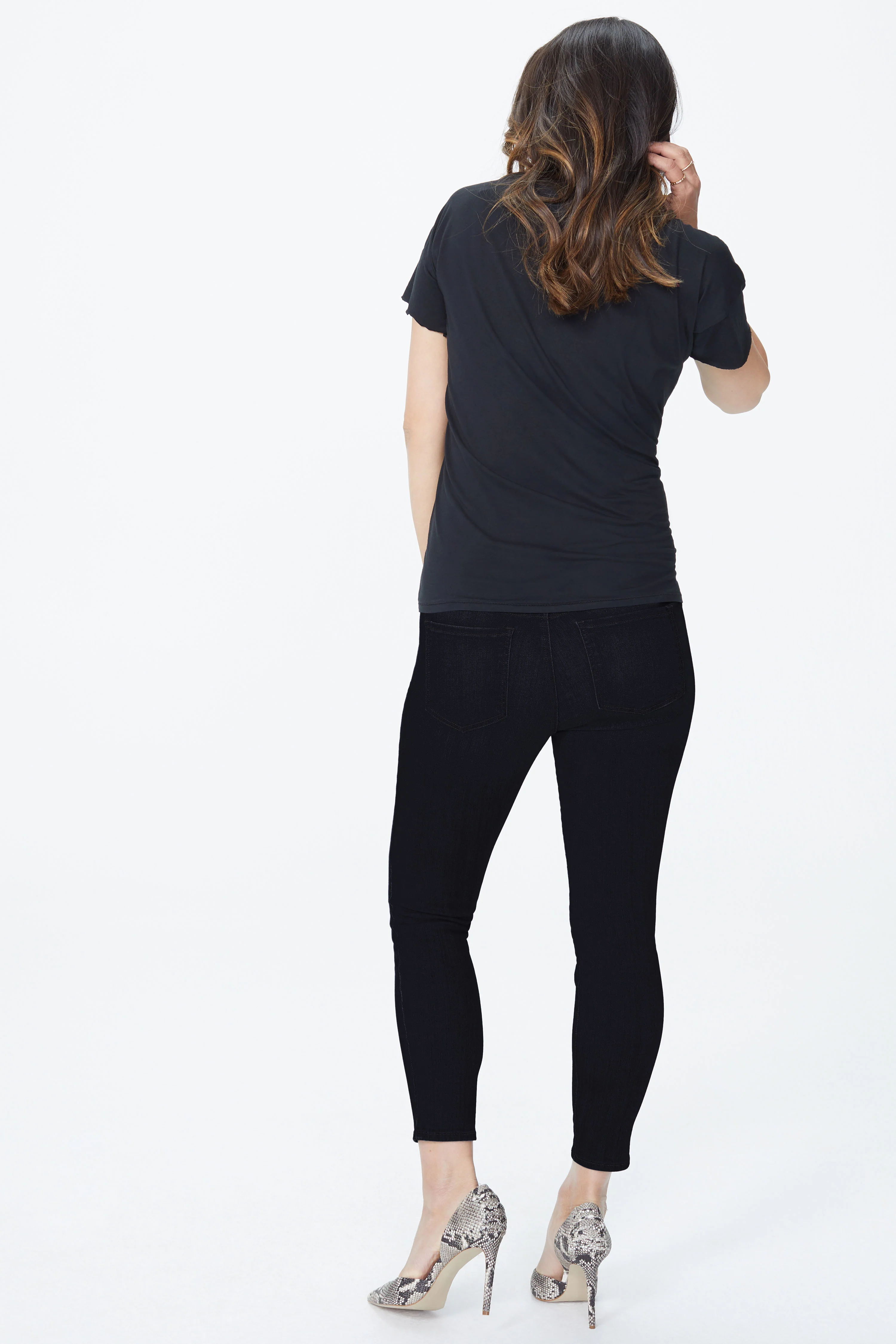 Ami Skinny Ankle Maternity Jeans - Black - Image 3