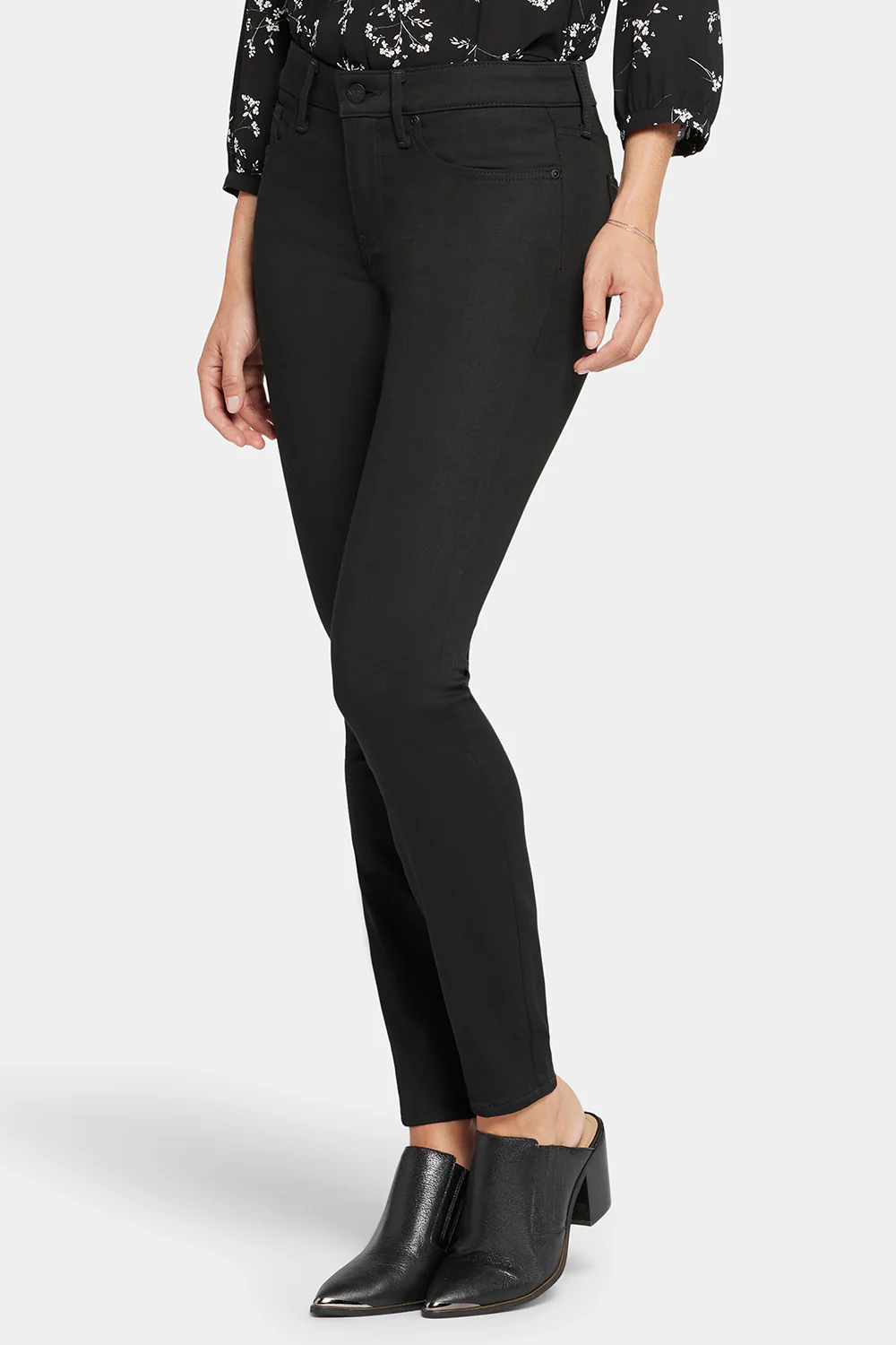 Ami Skinny Jeans - Black Rinse - Image 3