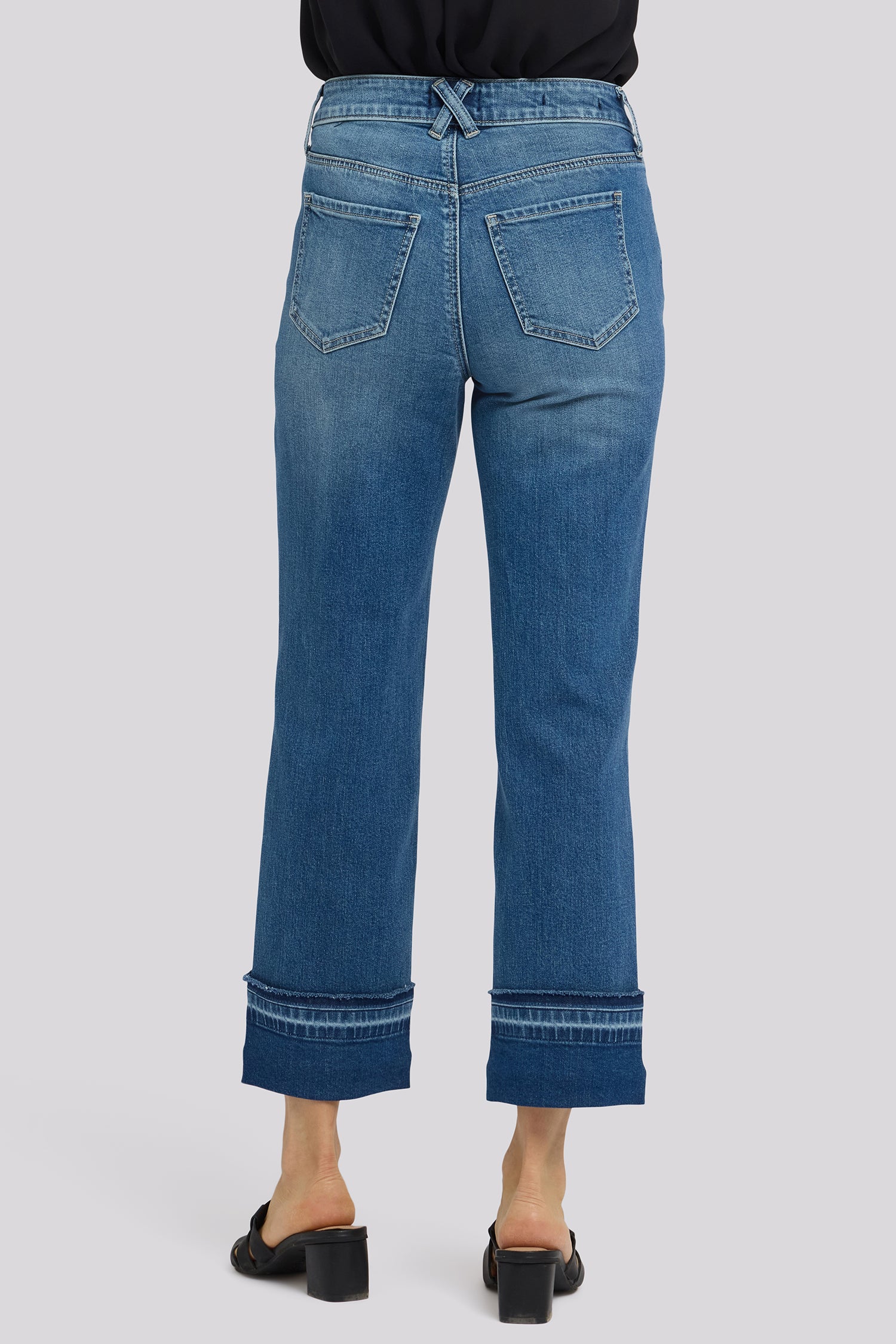 Bailey Relaxed Straight Ankle Jeans In Petite - Sun Soak - Image 4