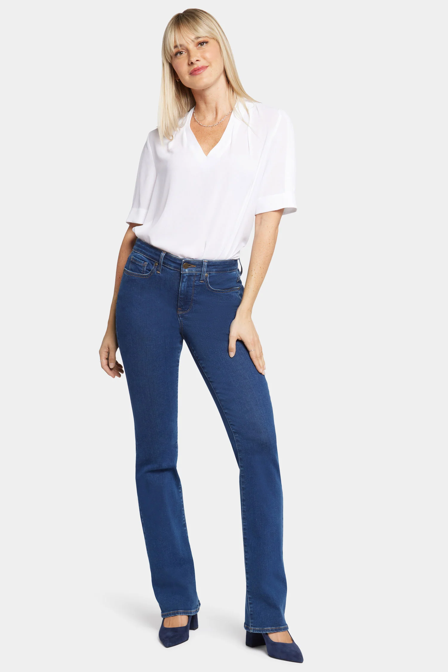 Barbara Bootcut Jeans In Petite - Quinn - Image 4
