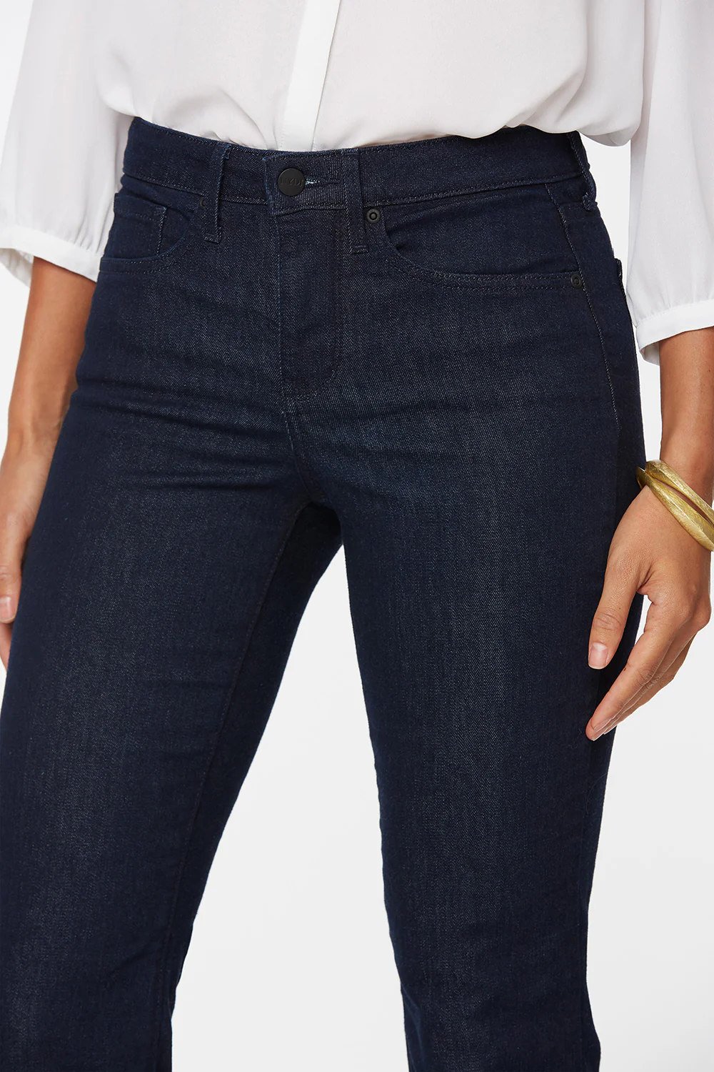 Barbara Bootcut Jeans In Petite - Rinse - Image 7