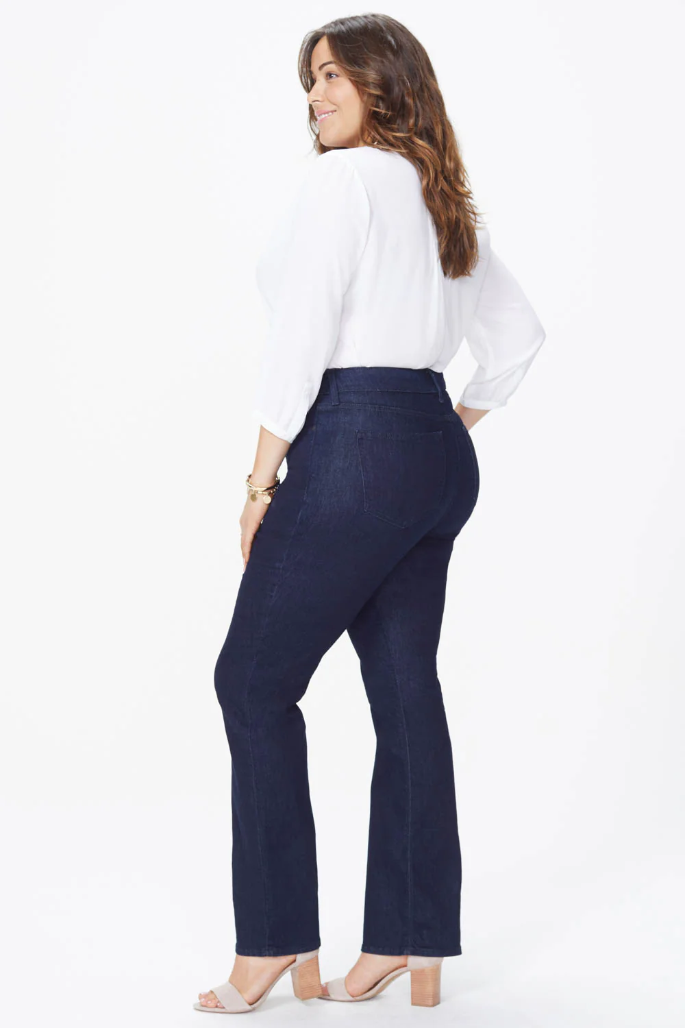 Barbara Bootcut Jeans In Plus Size - Rinse - Image 5