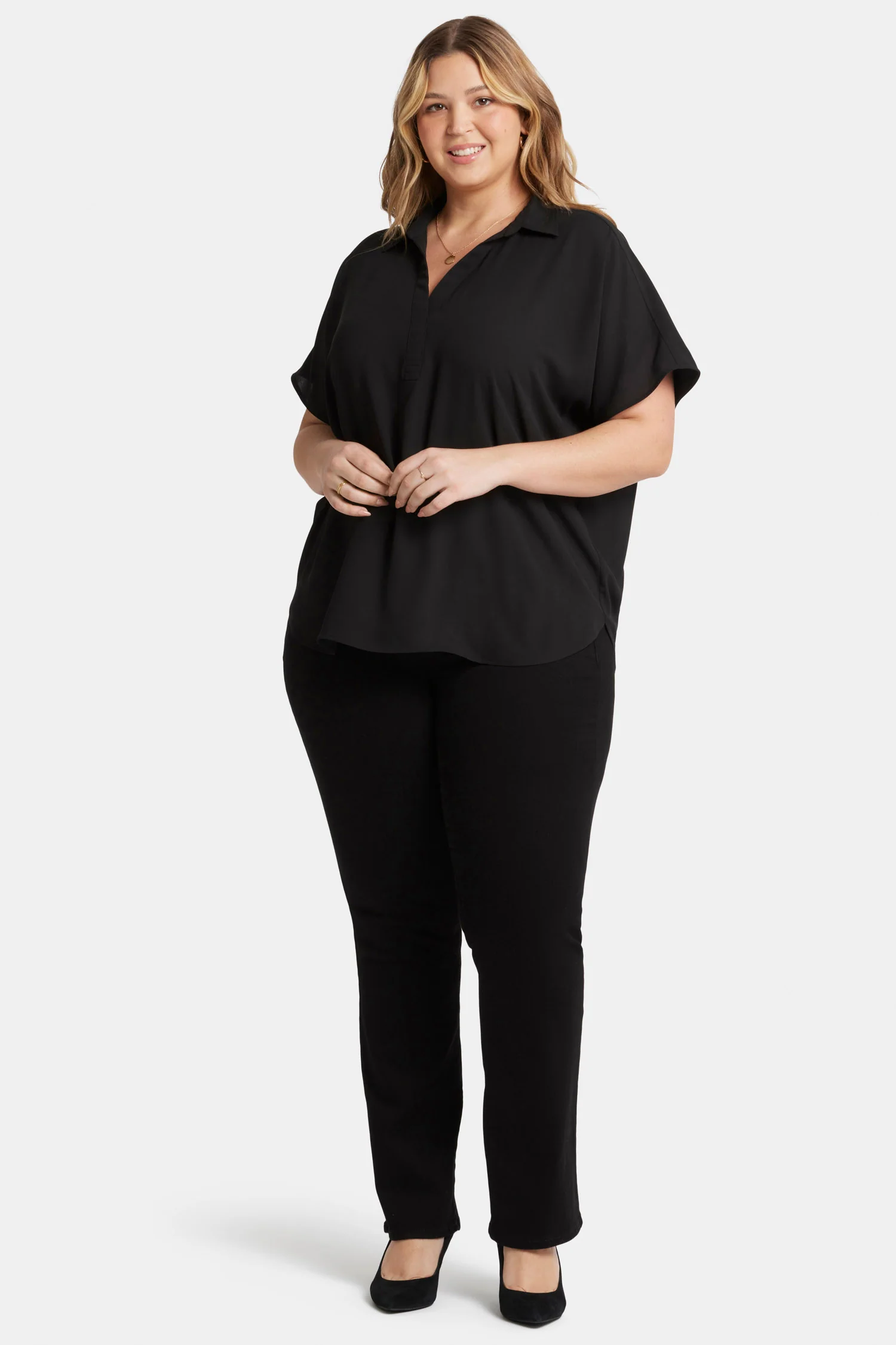 Becky Short Sleeved Blouse In Plus Size - Black - Image 5