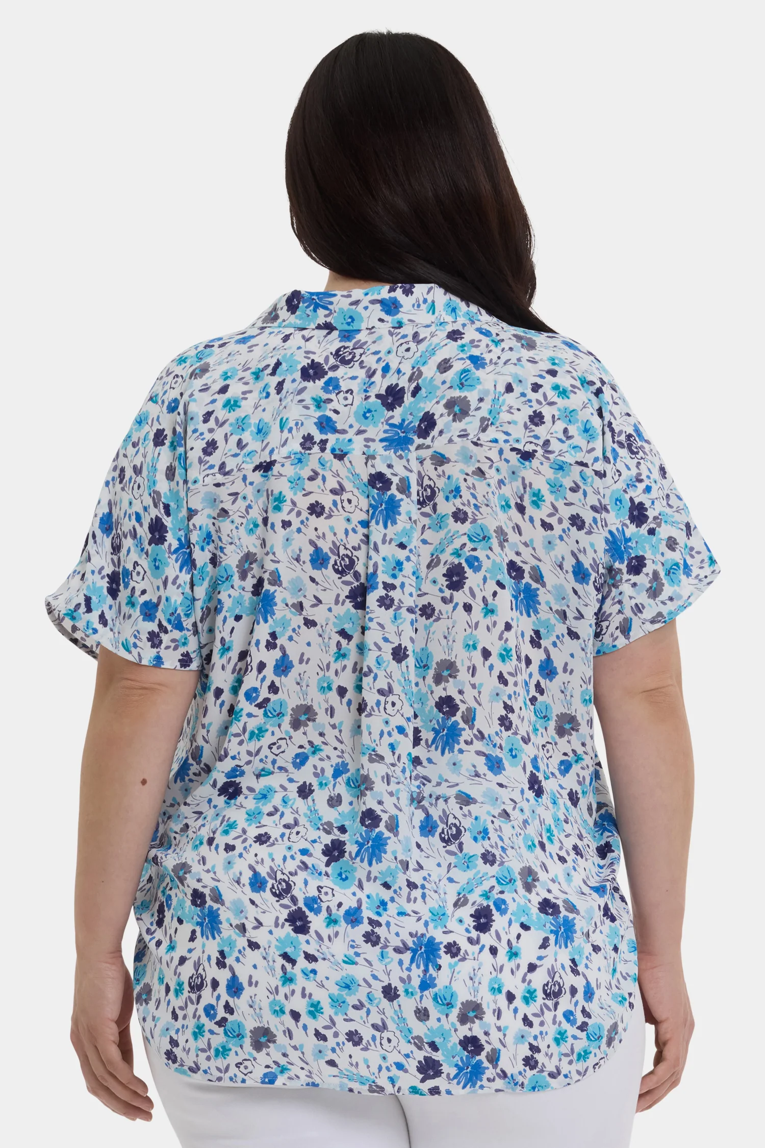 Becky Short Sleeved Blouse In Plus Size - Jimena Garden - Image 2