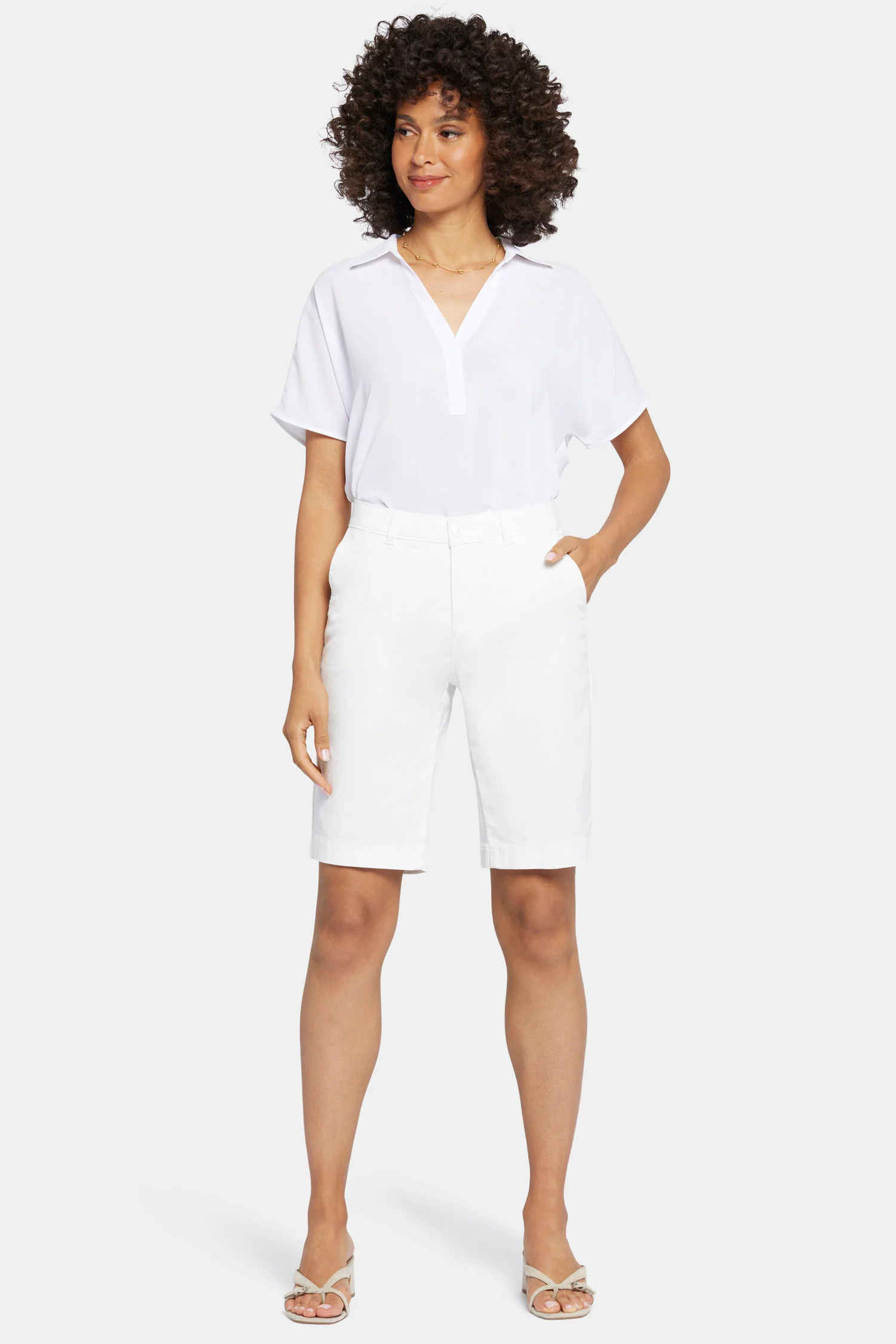Bermuda Shorts In Petite - Optic White - Image 4