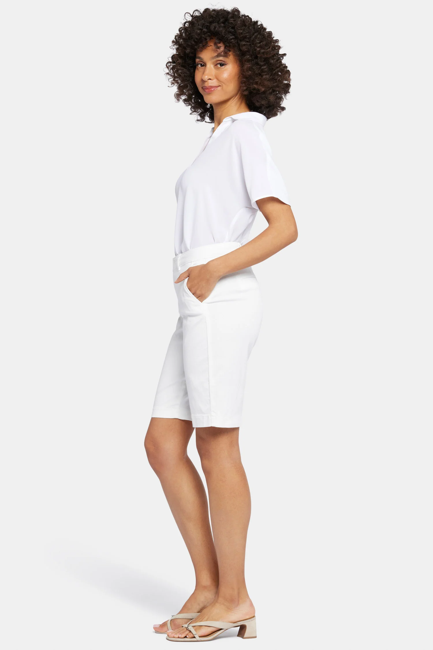 Bermuda Shorts In Petite - Optic White - Image 5