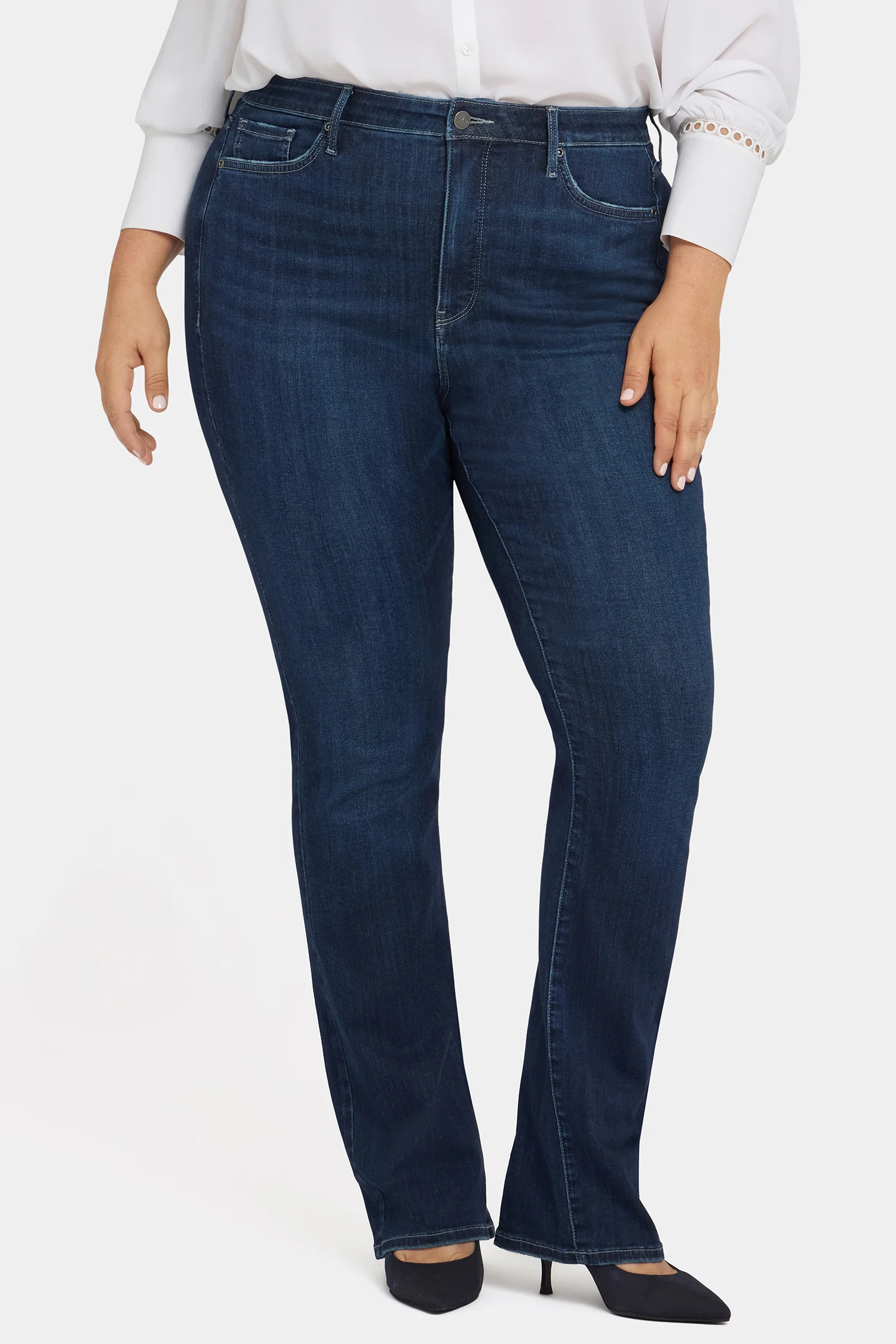 Billie Mini Bootcut Jeans In Plus Size - Ink Skyline - Image 4