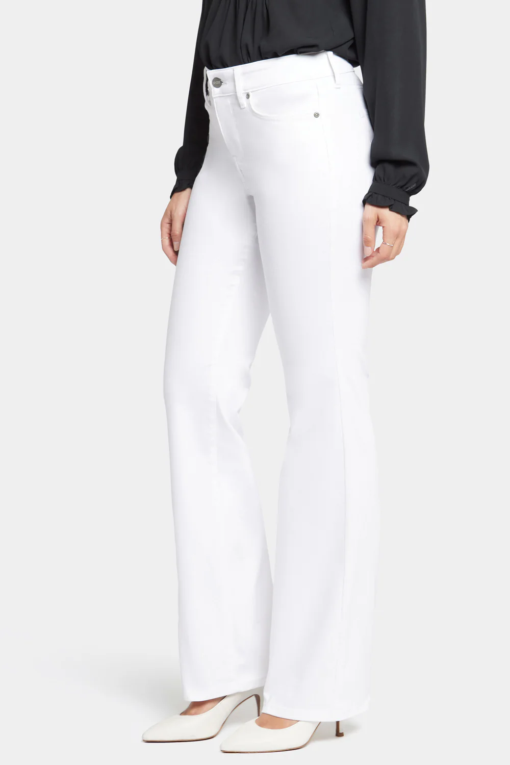Blake Slim Flared Jeans In Petite - Optic White - Image 3