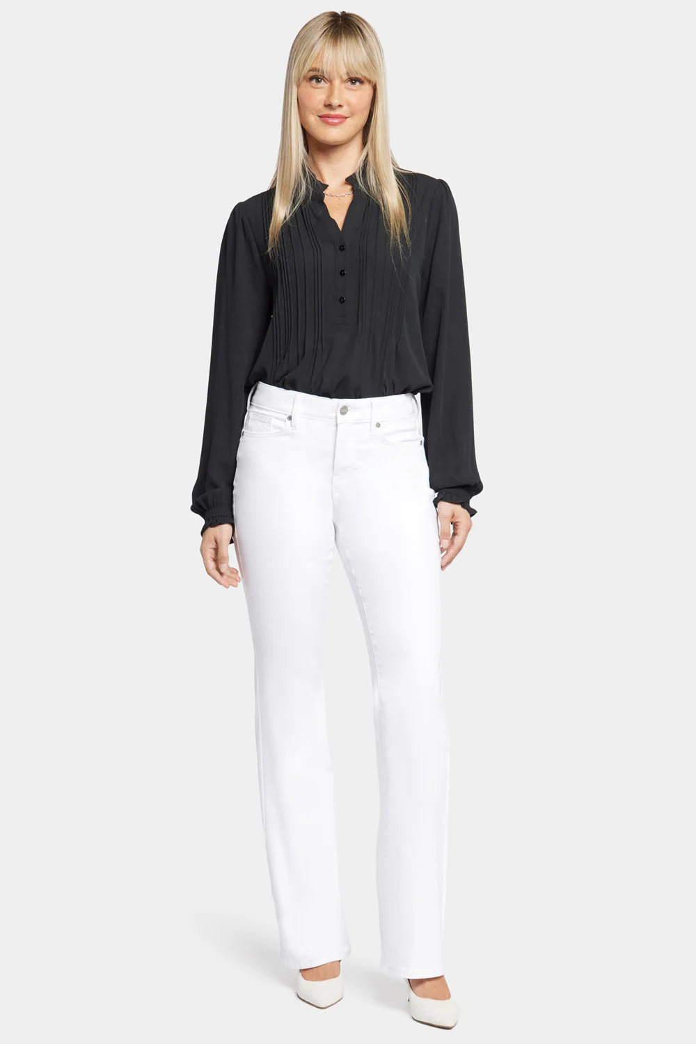 Blake Slim Flared Jeans In Petite - Optic White - Image 4