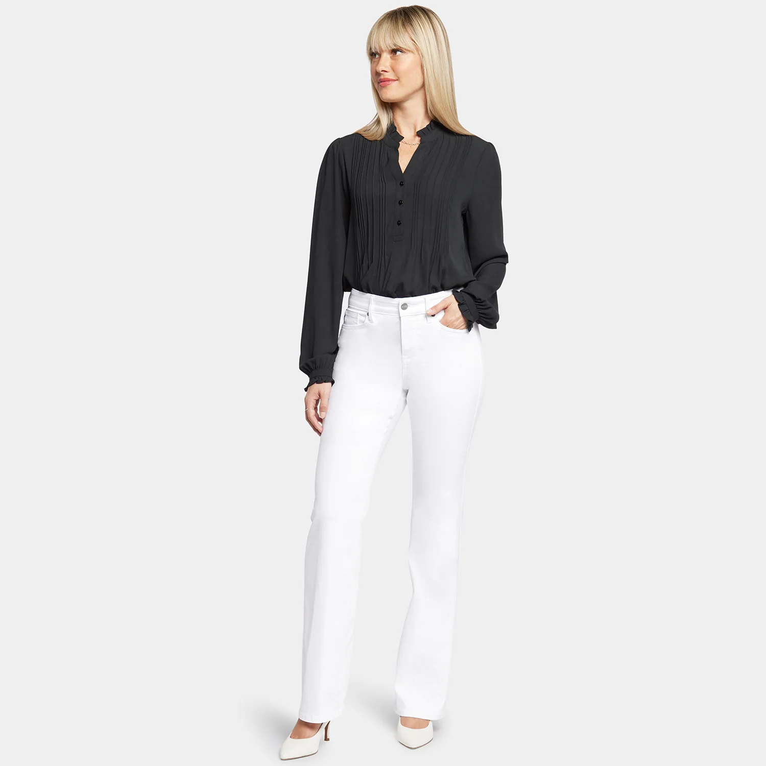 Blake Slim Flared Jeans In Petite - Optic White - Image 7