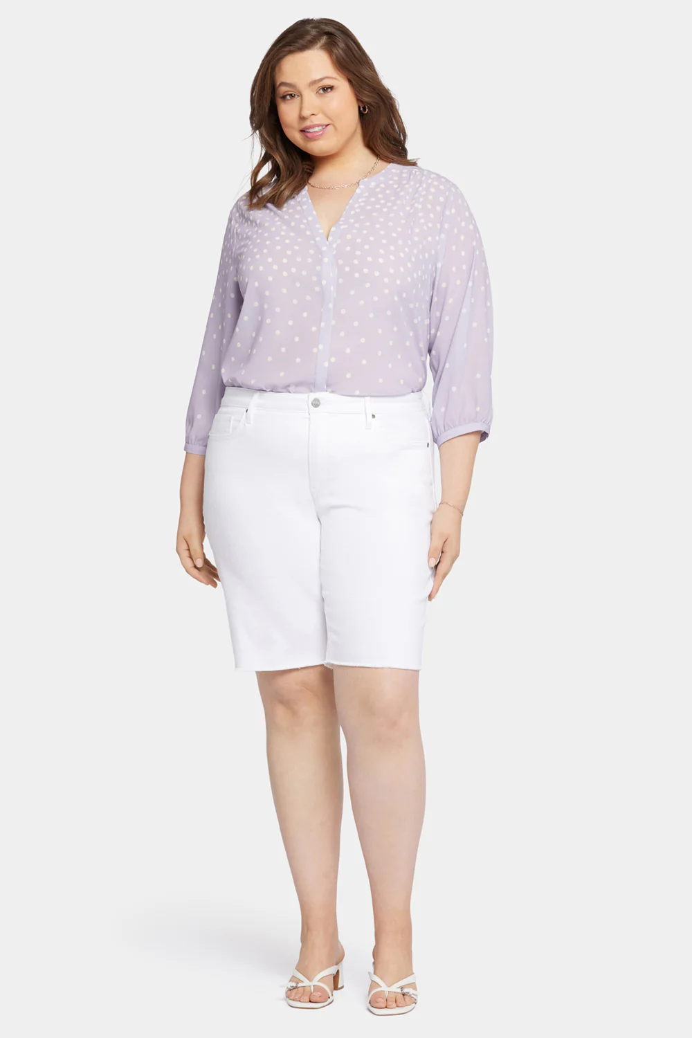 Boyfriend Denim Shorts In Plus Size - Optic White - Image 4