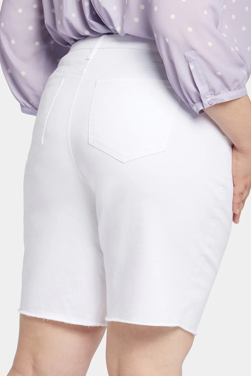 Boyfriend Denim Shorts In Plus Size - Optic White - Image 6