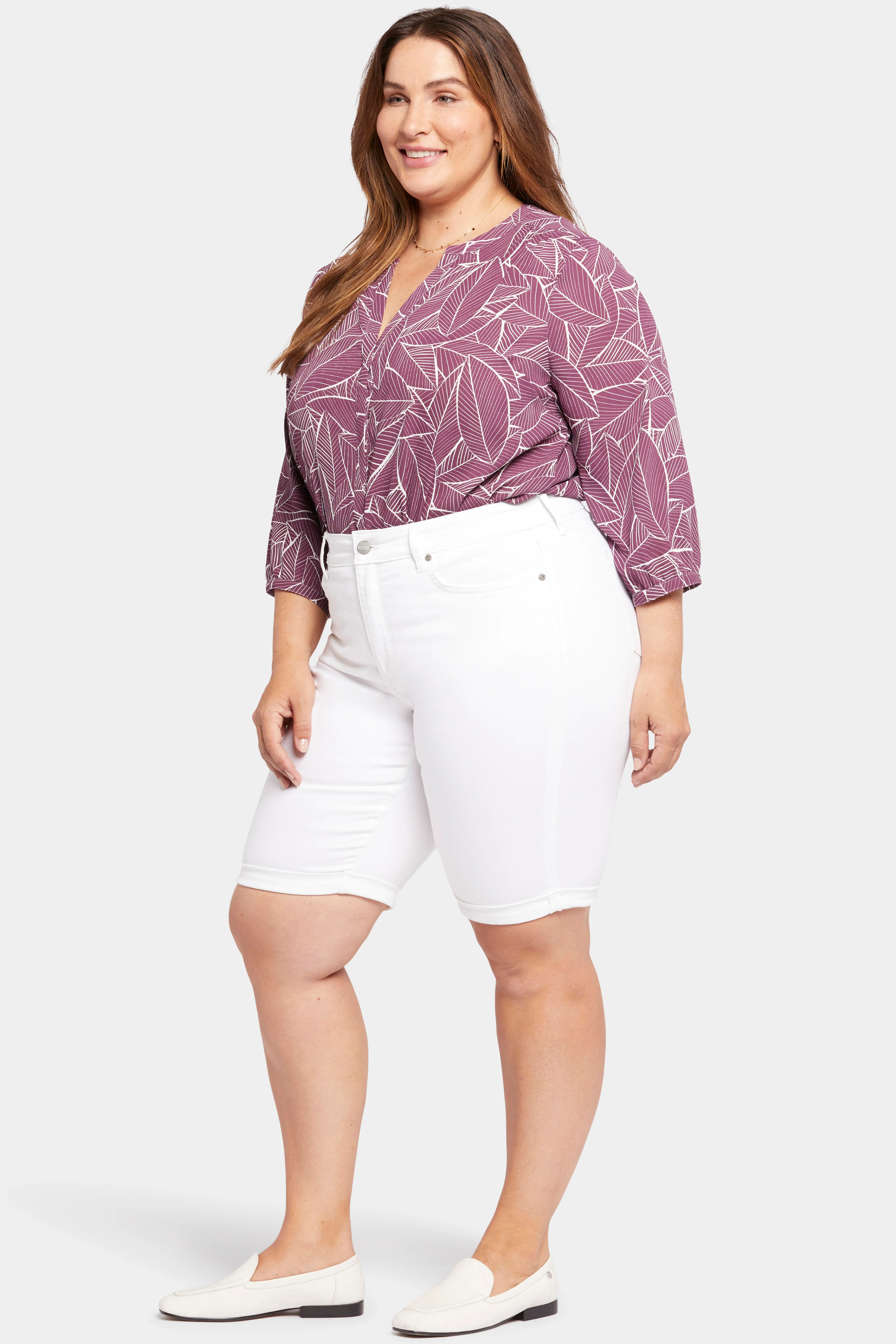Briella 11 Inch Denim Shorts In Plus Size - Optic White - Image 2