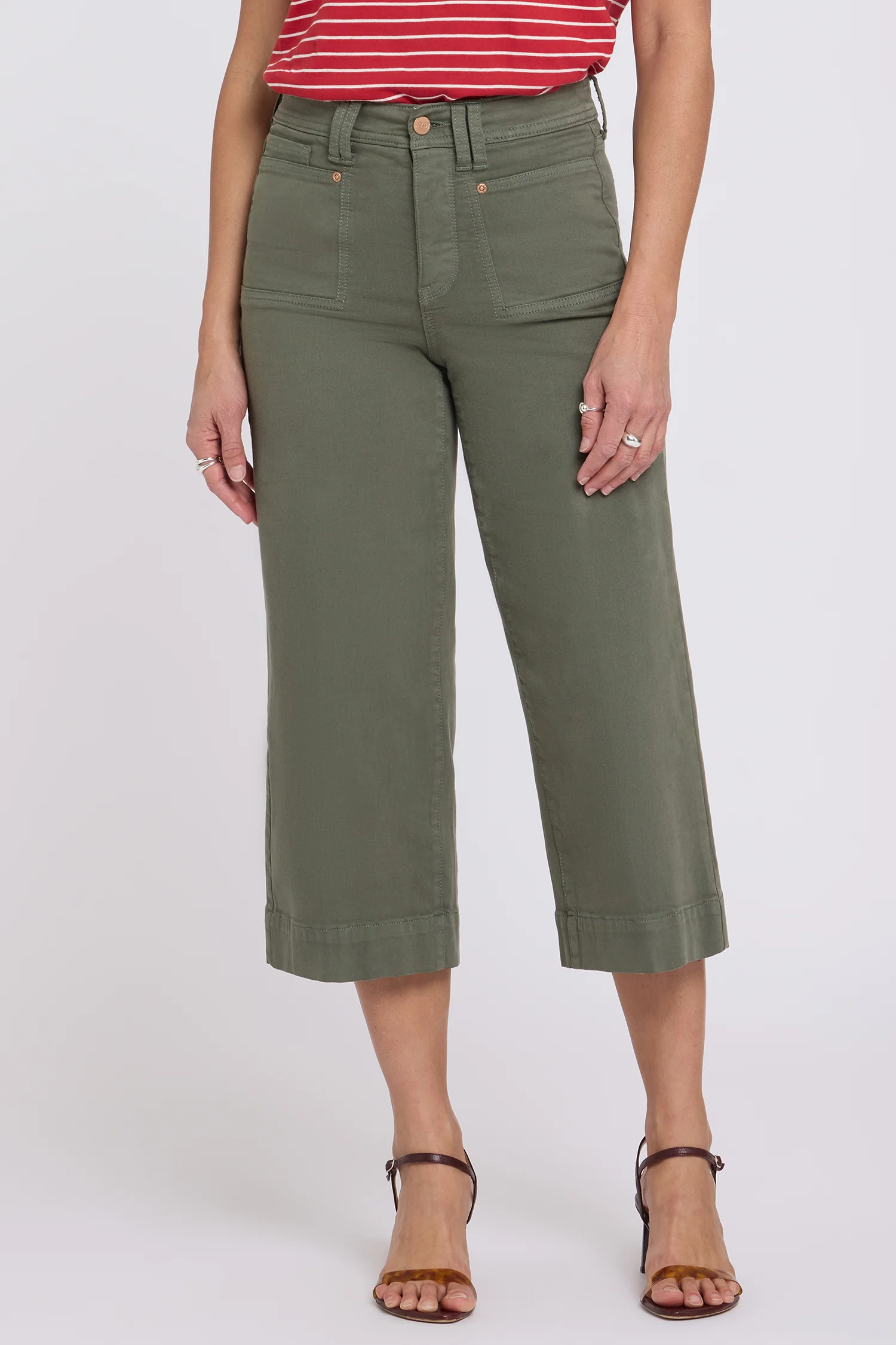 Brigitte Wide Leg Capri Jeans In Petite - Desert Green - Image 4