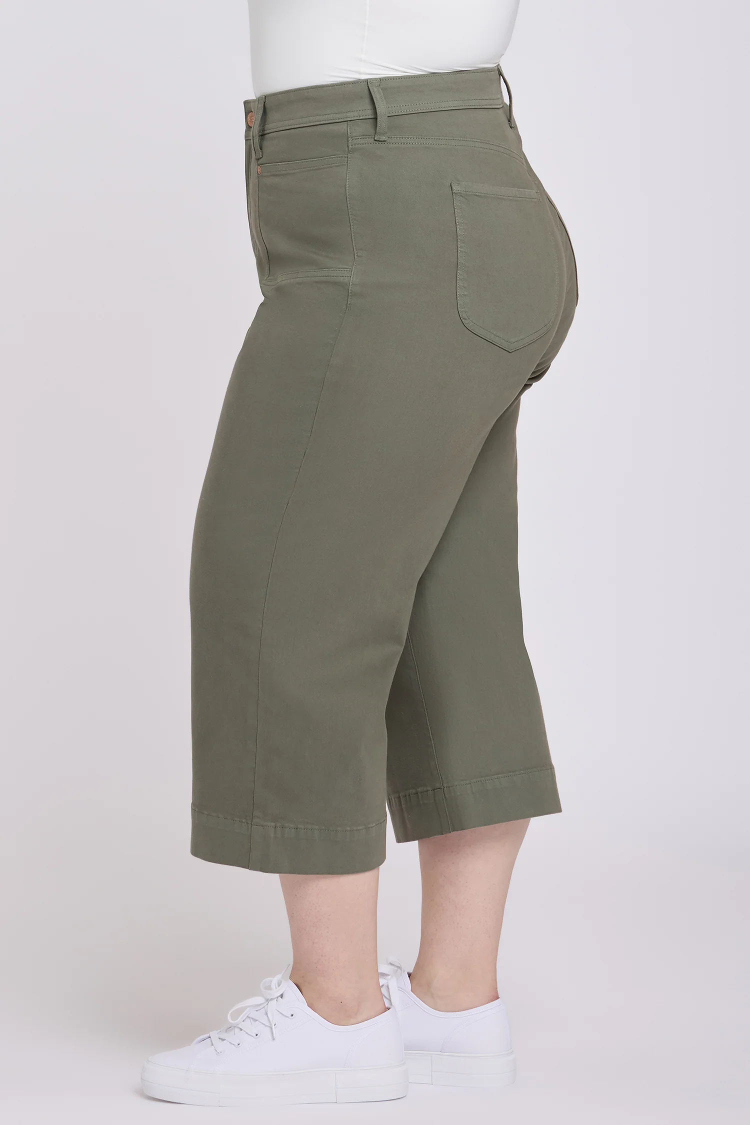 Brigitte Wide Leg Capri Jeans In Plus Size - Desert Green - Image 4