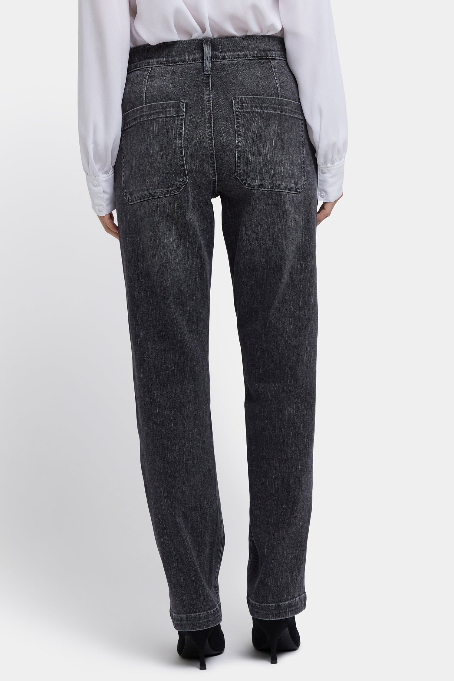 Brooke Loose Straight Jeans In Petite - Vintage Noir - Image 2