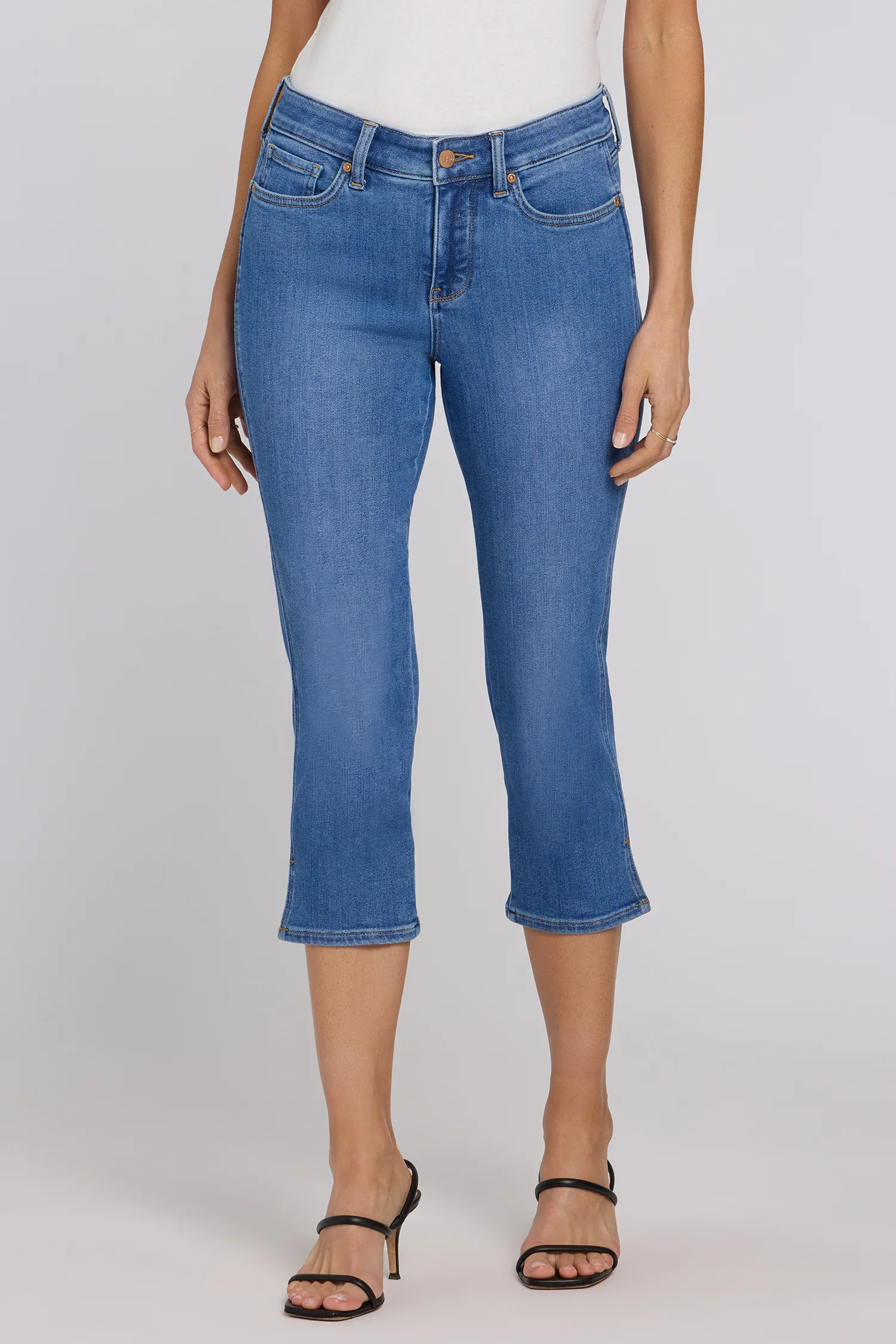 Chloe Capri Jeans - Blue Paradise - Image 4