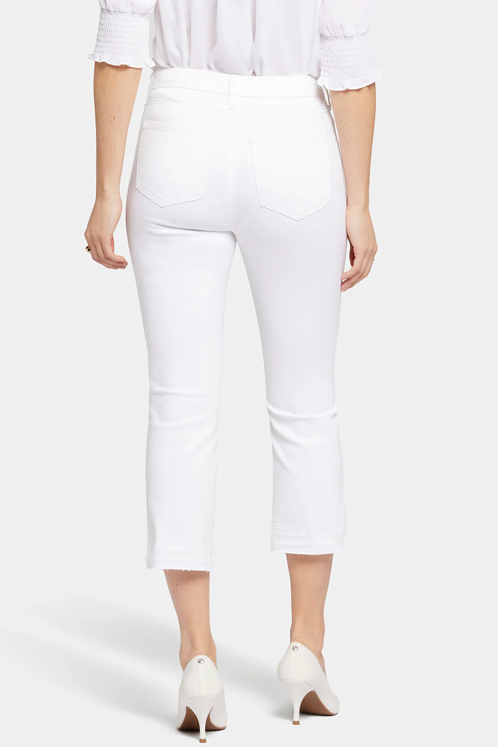 Chloe Capri Jeans In Petite - Optic White - Image 2