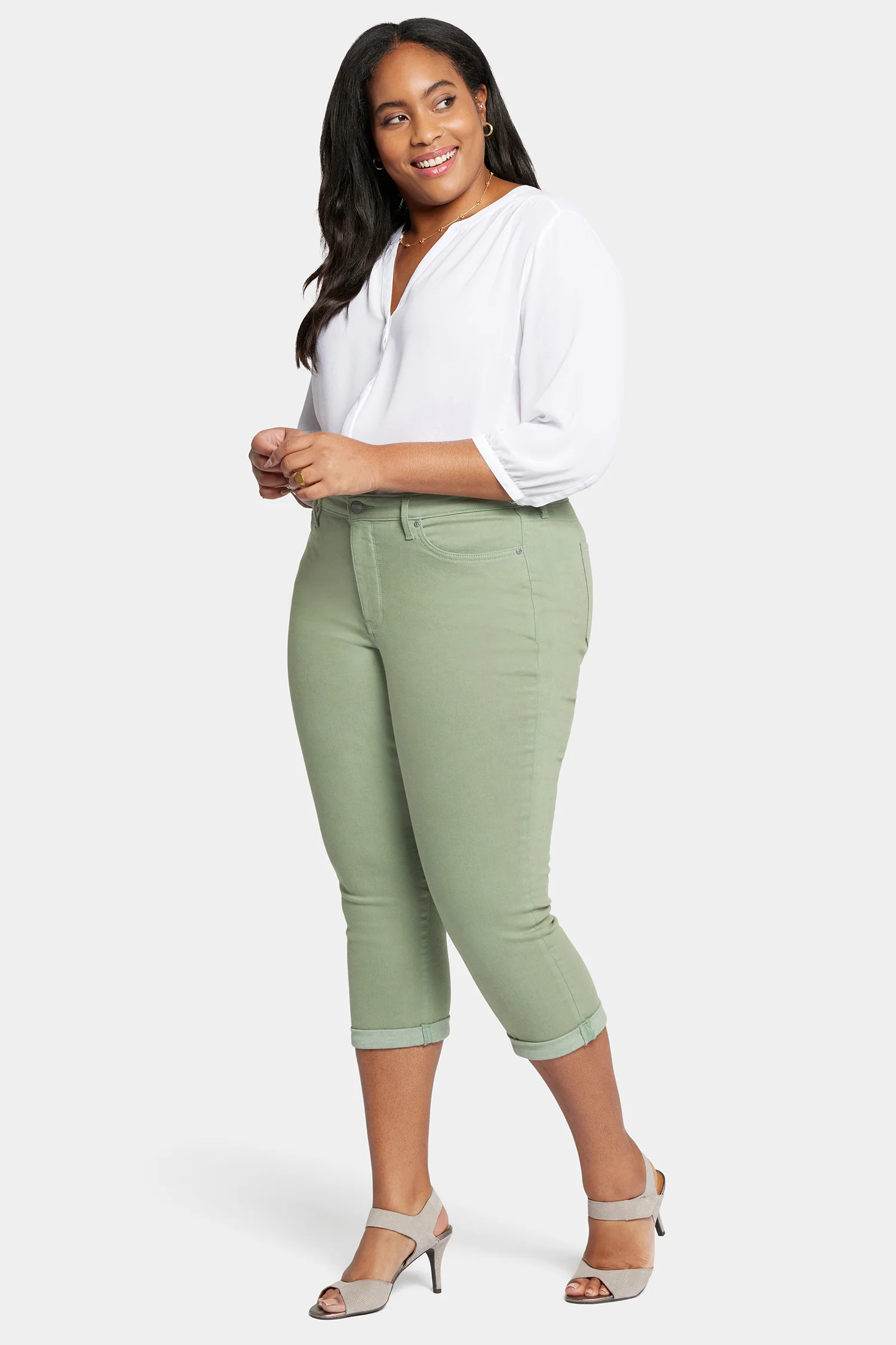 Chloe Skinny Capri Jeans In Plus Size - English Ivy - Image 5