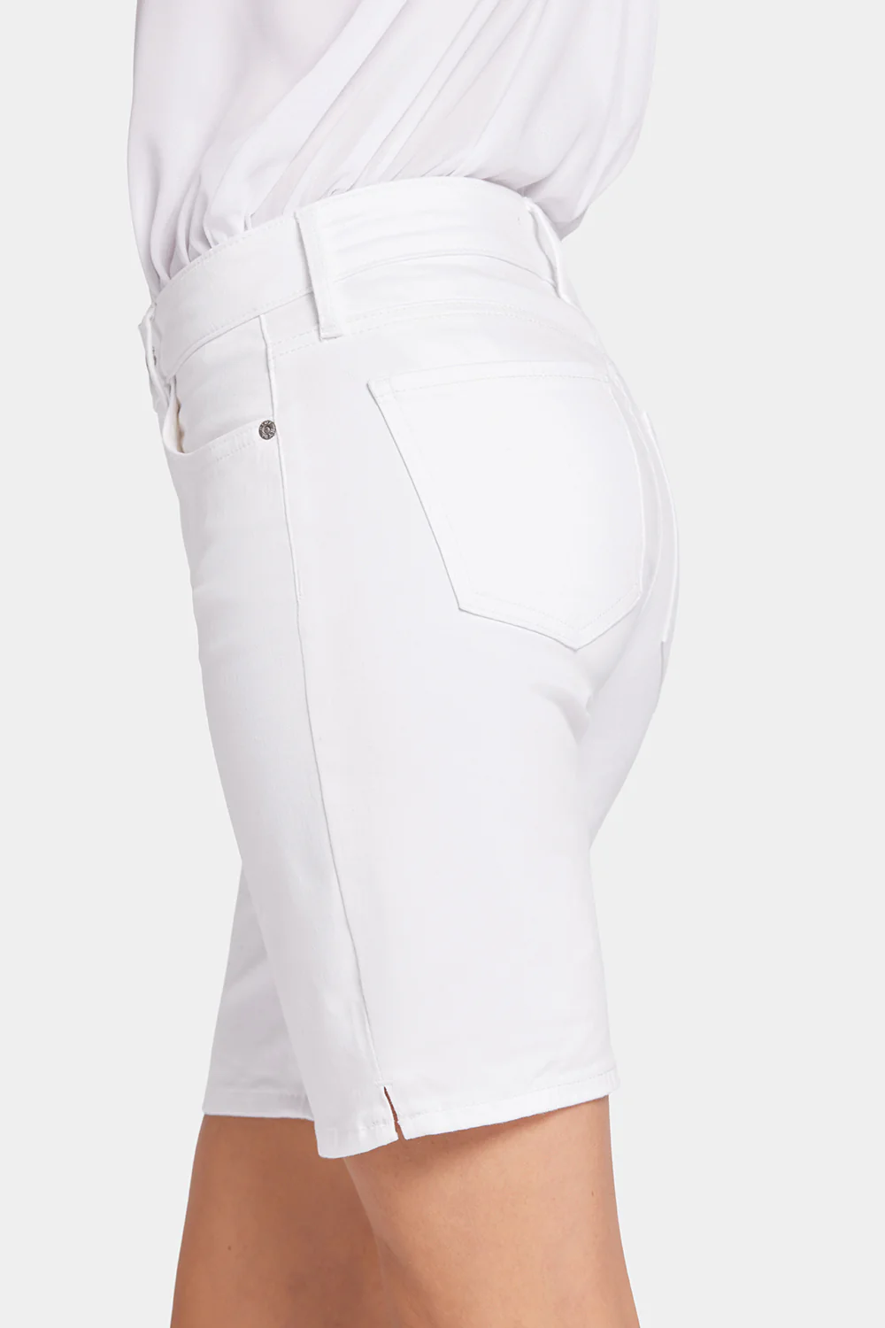 Ella Denim Shorts In Petite - Optic White - Image 6