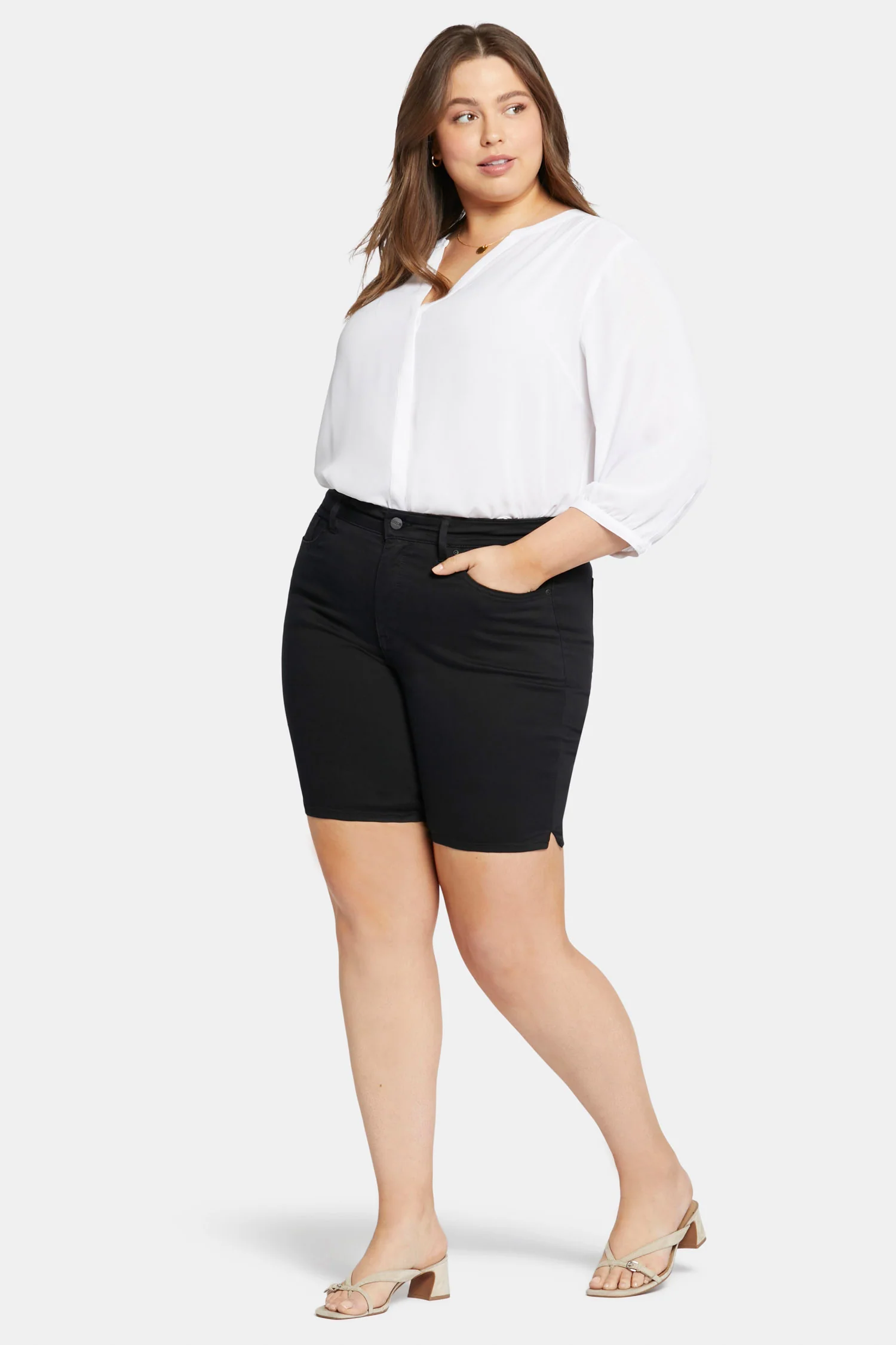 Ella Denim Shorts In Petite Plus - Black - Image 5