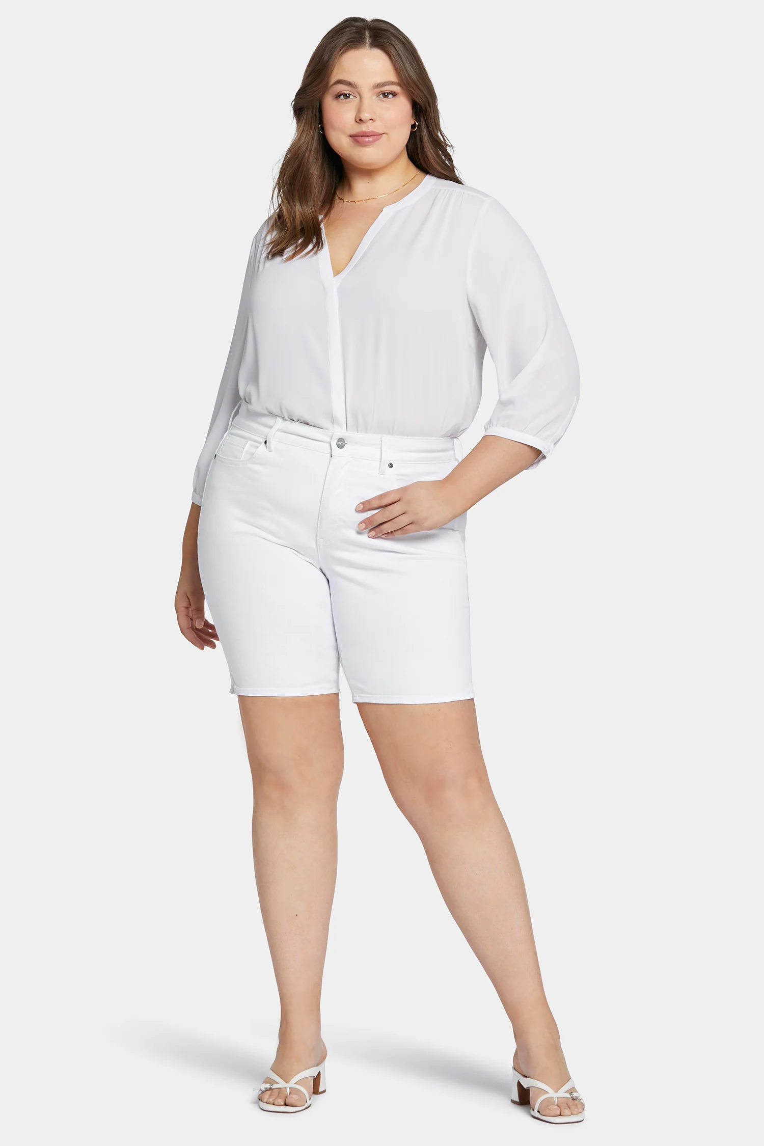 Ella Denim Shorts In Petite Plus Size - Optic White - Image 4