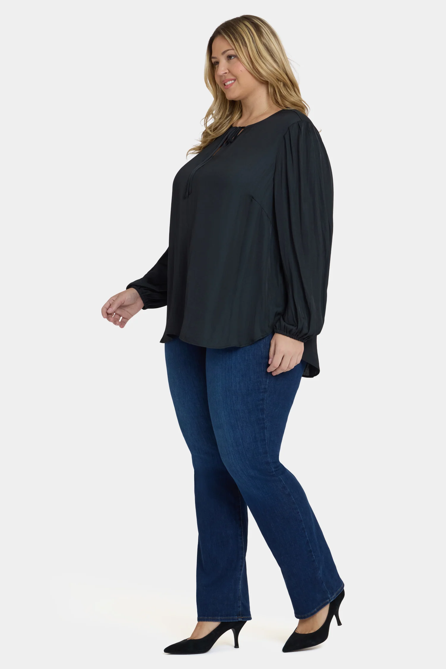 Elsie Blouse In Plus Size - Black - Image 4