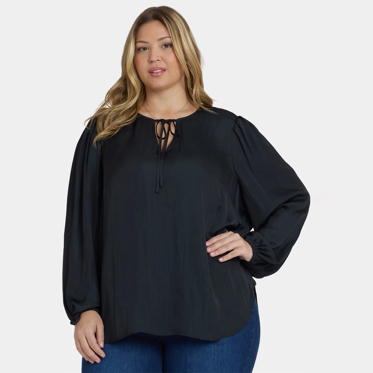 Elsie Blouse In Plus Size - Black - Image 6