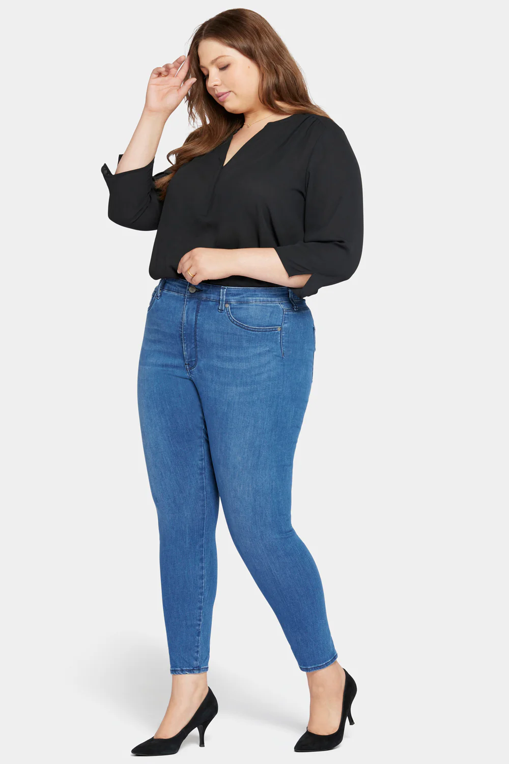 Le Silhouette Ami Skinny Jeans In Plus Size - Amour - Image 5