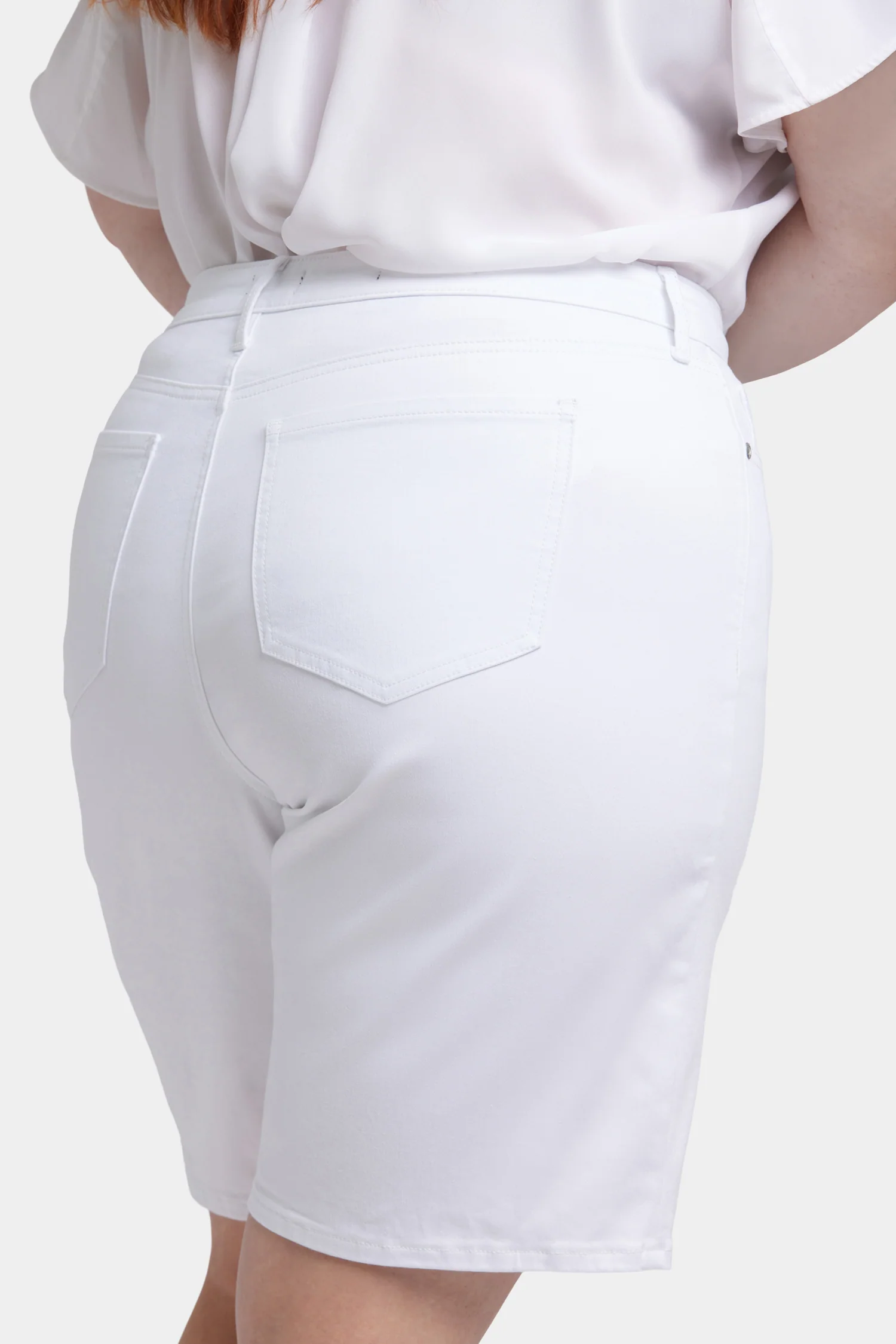 Lilly Denim Shorts In Plus Size - Optic White - Image 5