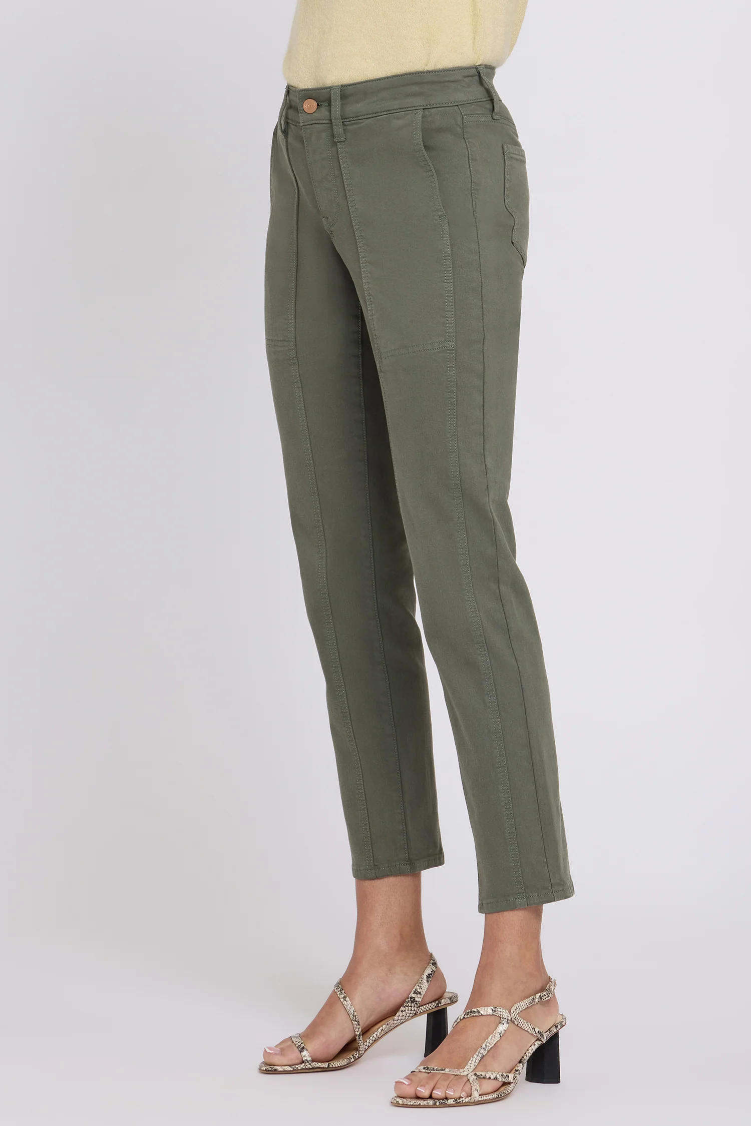 Margot Girlfriend Jeans - Desert Green - Image 3