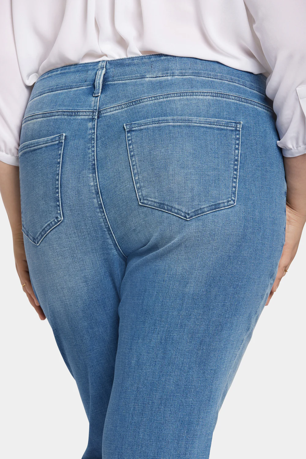 Margot Girlfriend Jeans In Petite Plus Size - Stunning - Image 6
