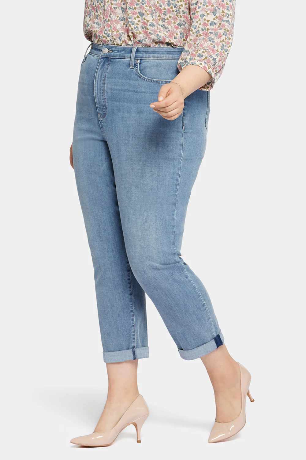 Margot Girlfriend Jeans In Plus Size - Angel - Image 3