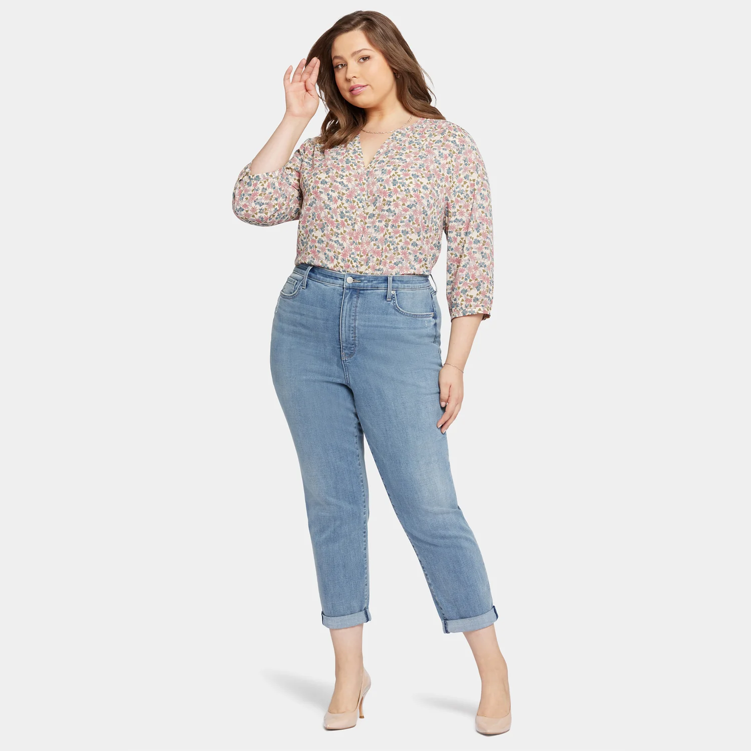 Margot Girlfriend Jeans In Plus Size - Angel - Image 7