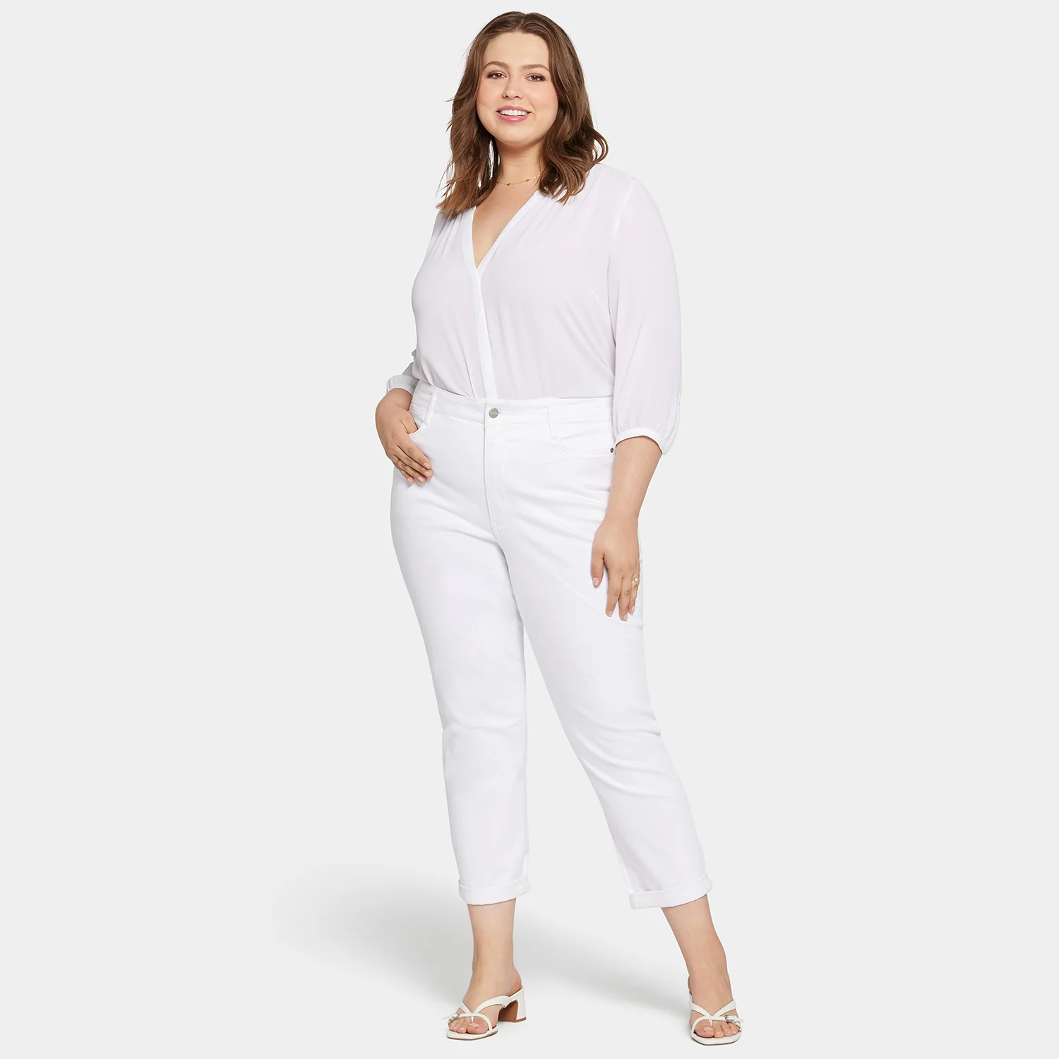 Margot Girlfriend Jeans In Plus Size - Optic White - Image 7