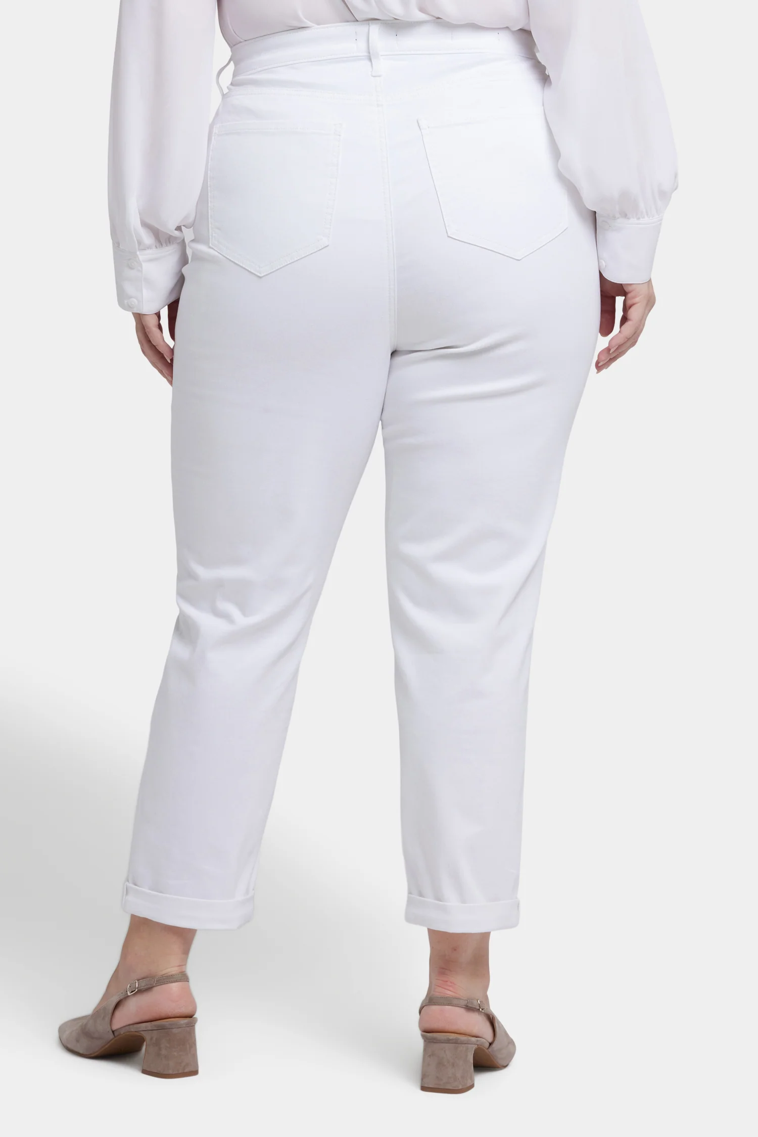 Margot Girlfriend Jeans In Plus Size - Optic White - Image 2