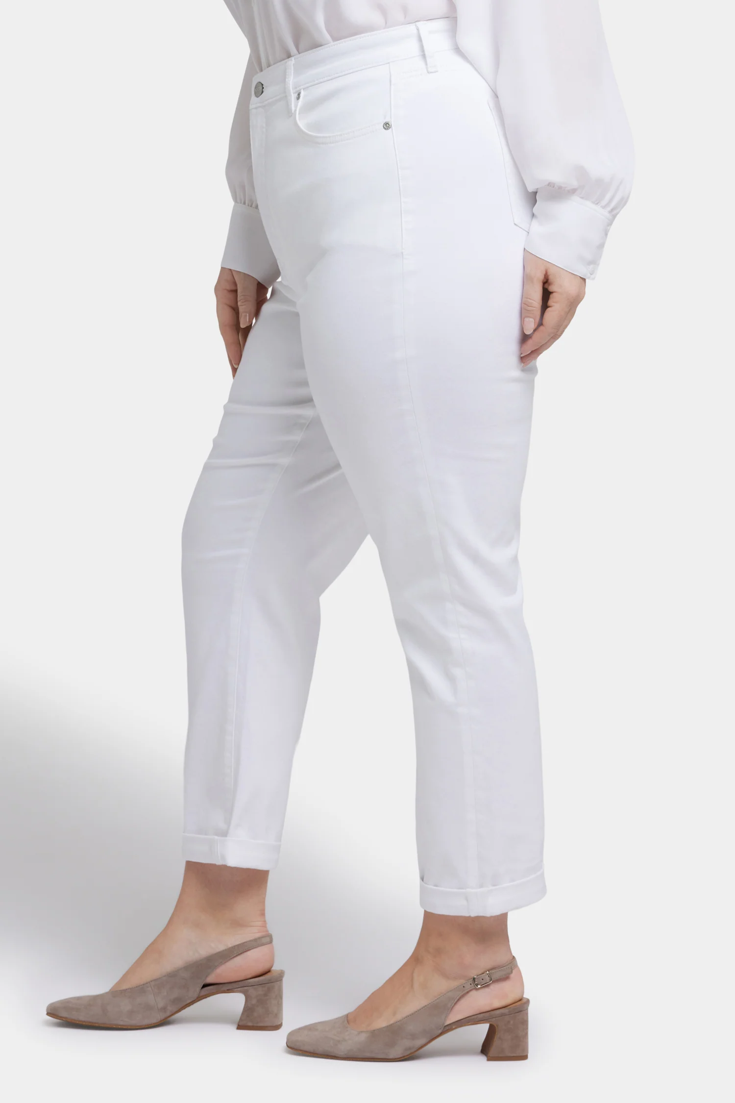 Margot Girlfriend Jeans In Plus Size - Optic White - Image 3