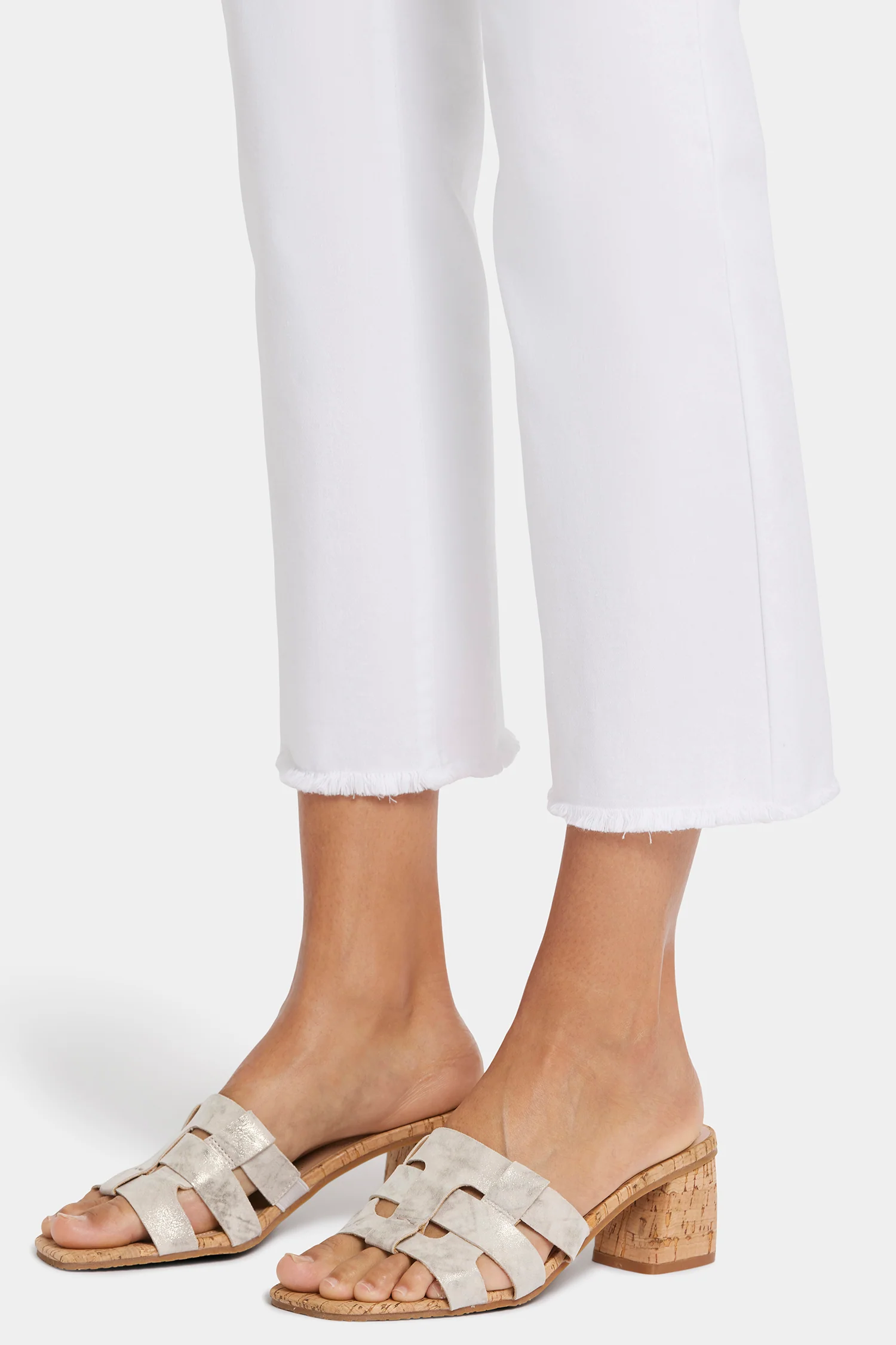 Marilyn Straight Ankle Jeans In Petite - Optic White - Image 6