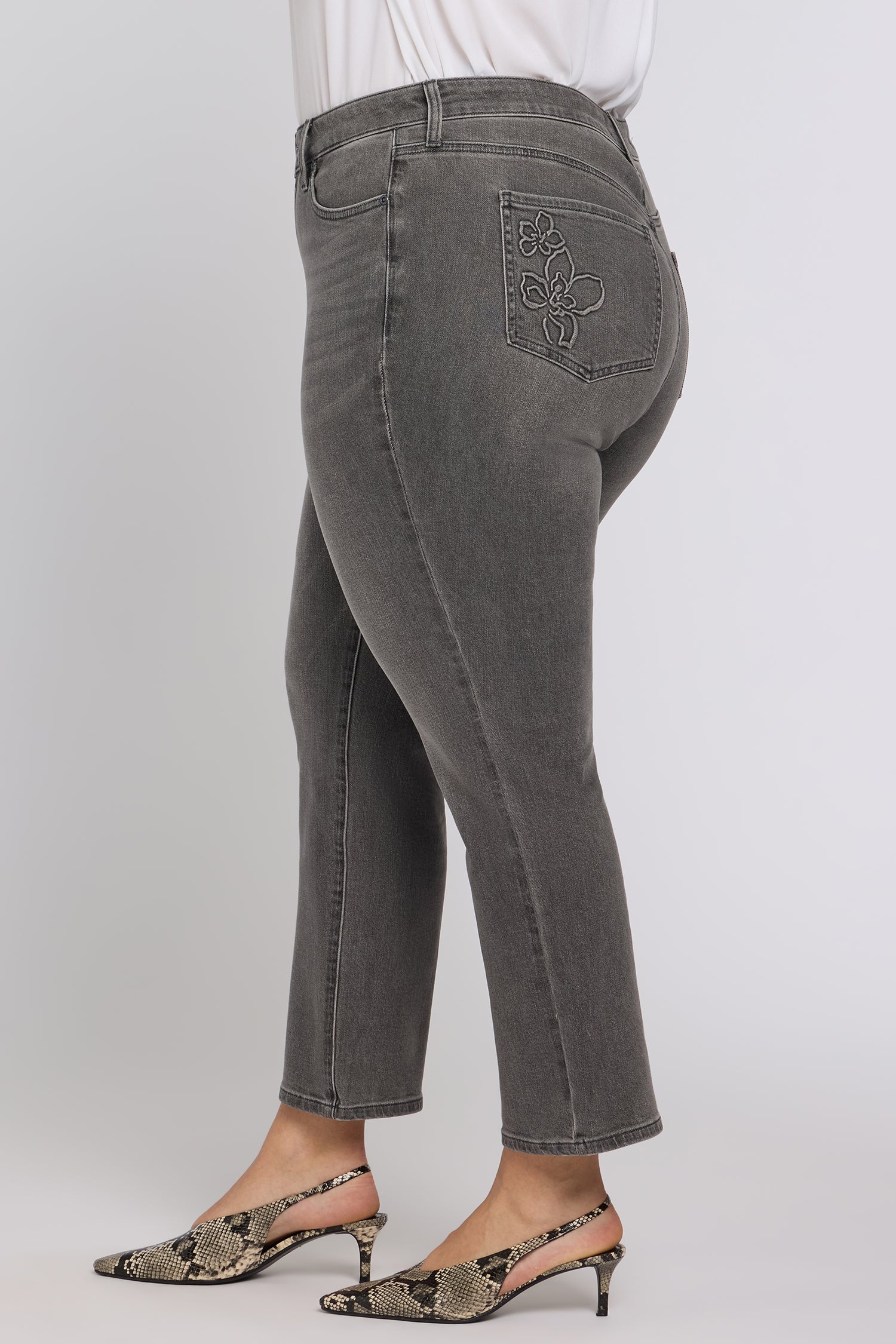 Marilyn Straight Ankle Jeans In Plus Size - Dusty Ash - Image 3