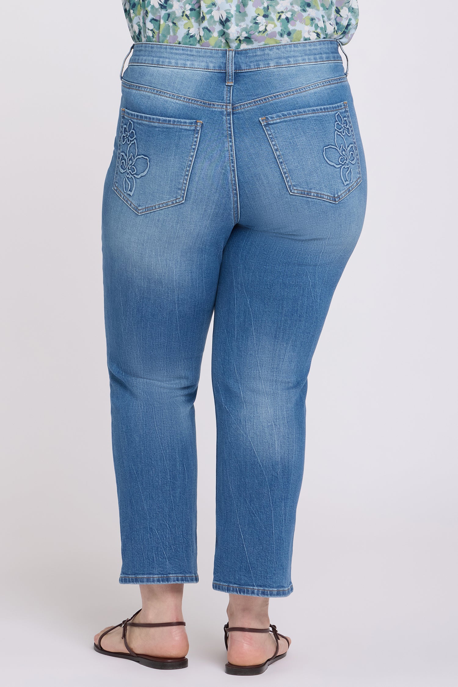 Marilyn Straight Ankle Jeans In Plus Size - Pacifica - Image 3