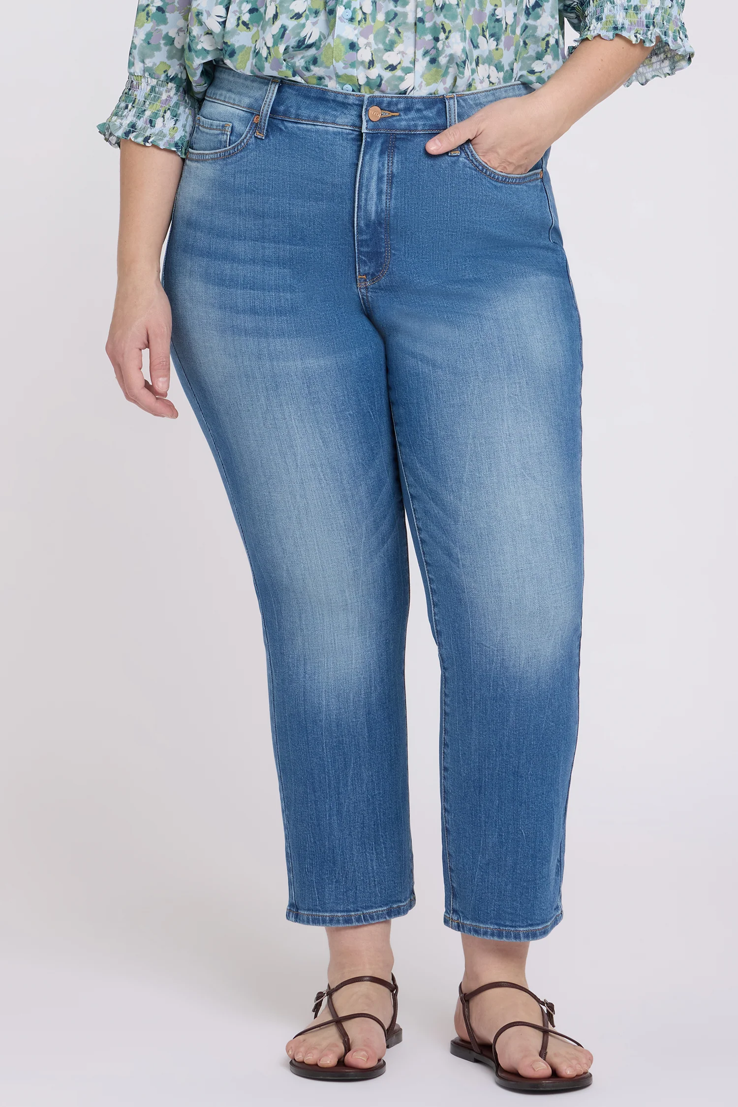 Marilyn Straight Ankle Jeans In Plus Size - Pacifica - Image 5