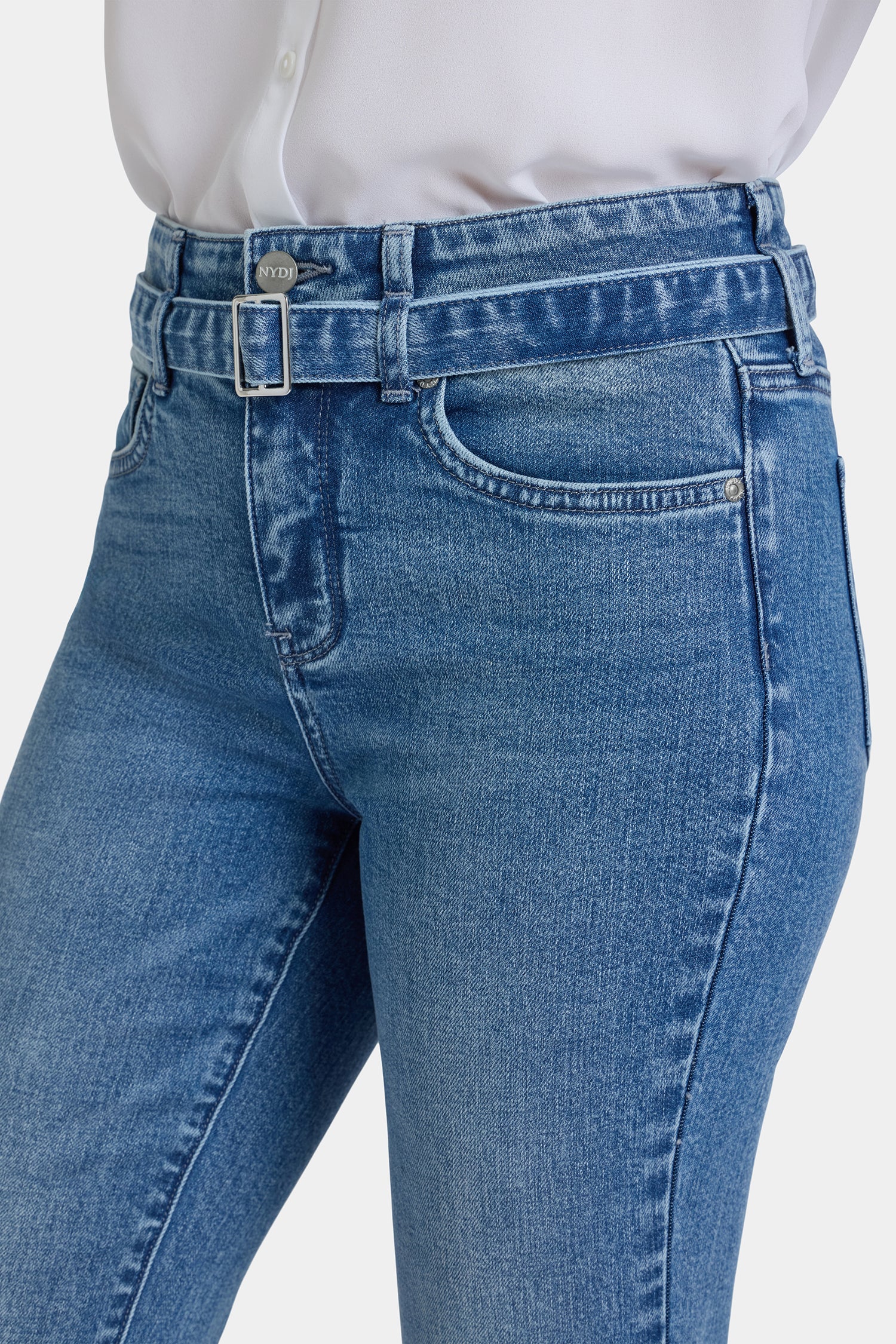 Marilyn Straight Ankle Jeans - Washed Crystal - Image 2
