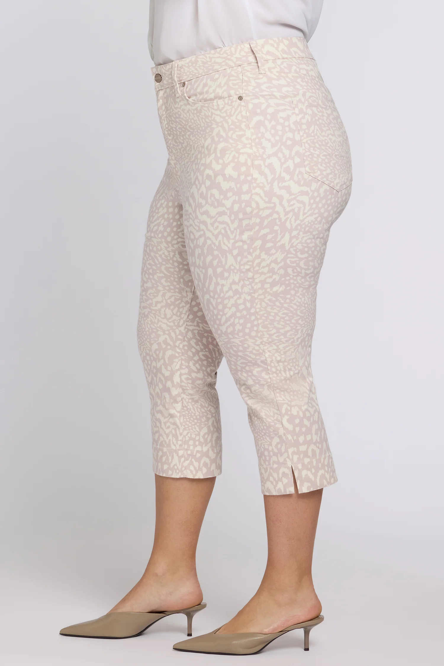 Marilyn Straight Crop Jeans In Plus Size - Snow Leopard - Image 4