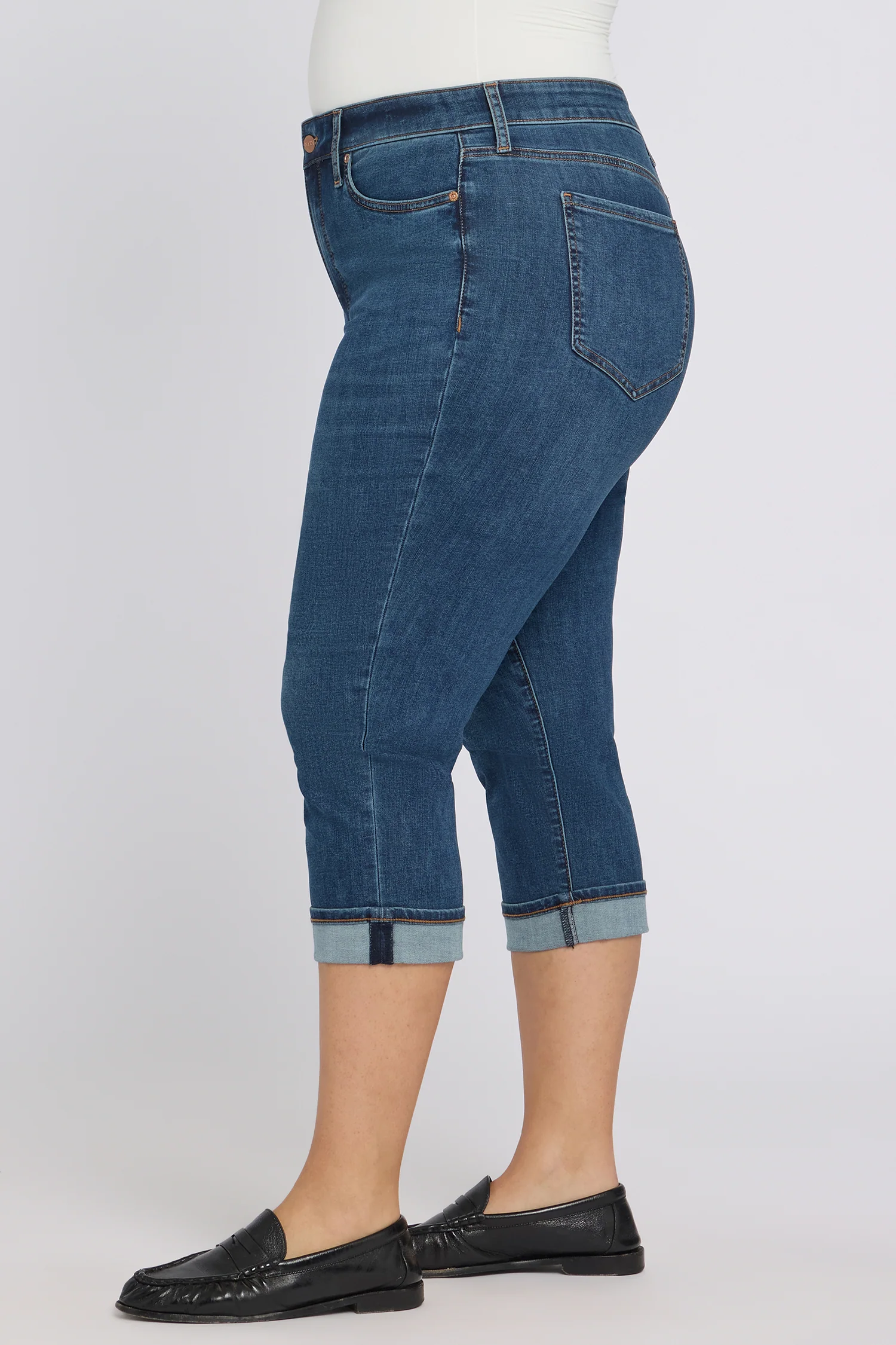 Marilyn Straight Crop Jeans In Plus Size - Sunset Villa - Image 3