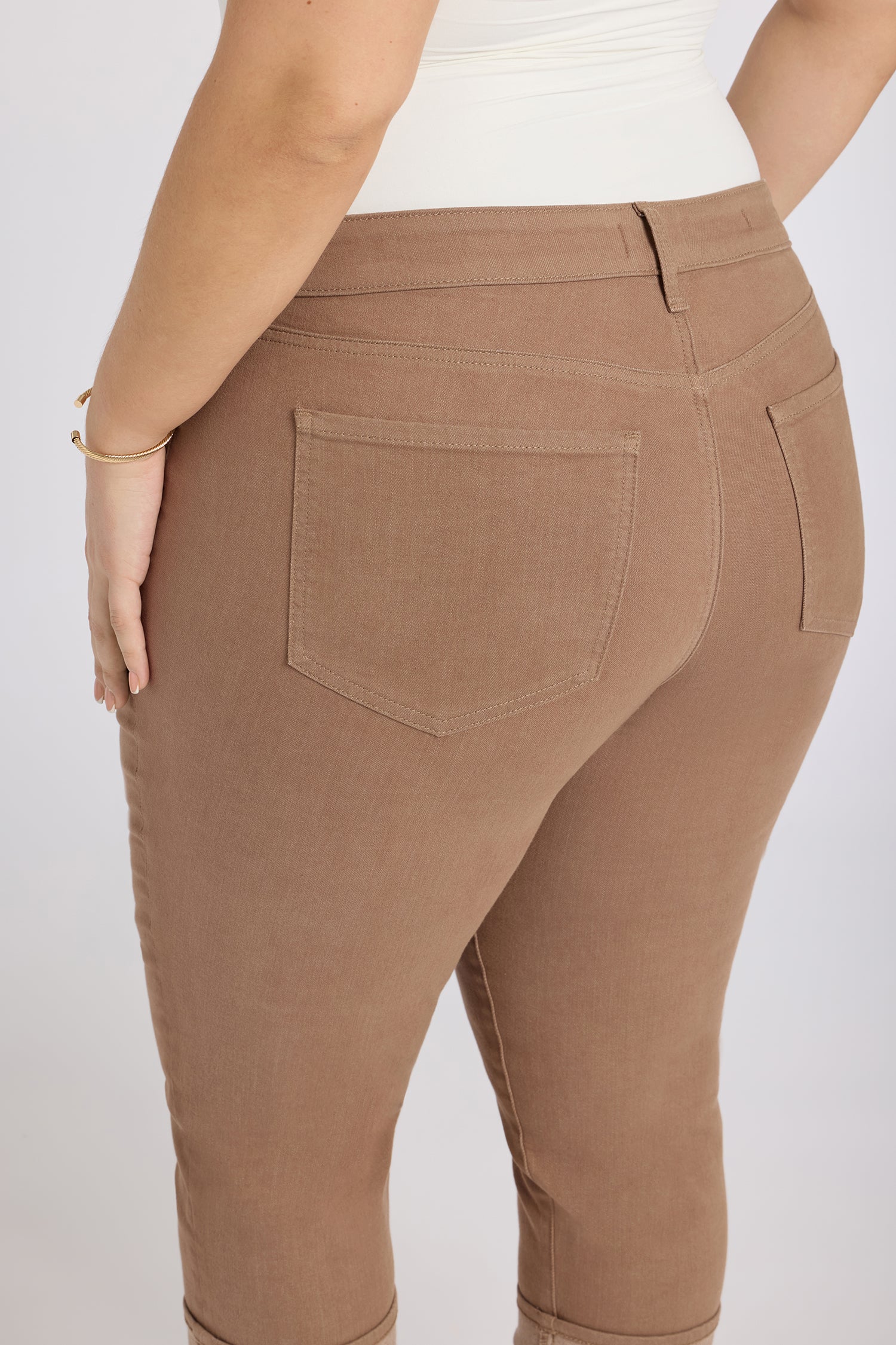 Marilyn Straight Crop Jeans In Plus Size - Toasted Coconut - Image 2