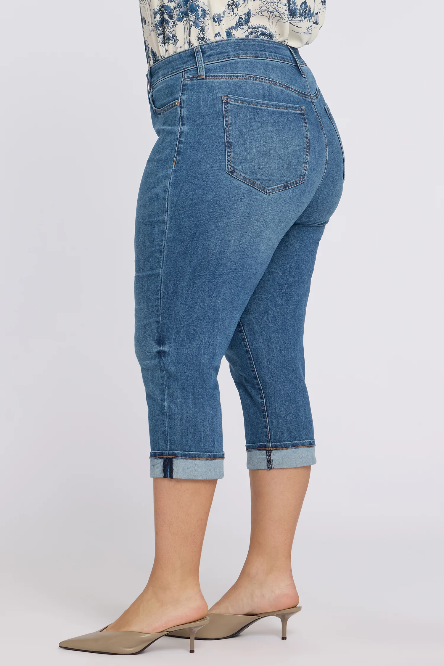 Marilyn Straight Crop Jeans In Plus Size - Wild River - Image 3