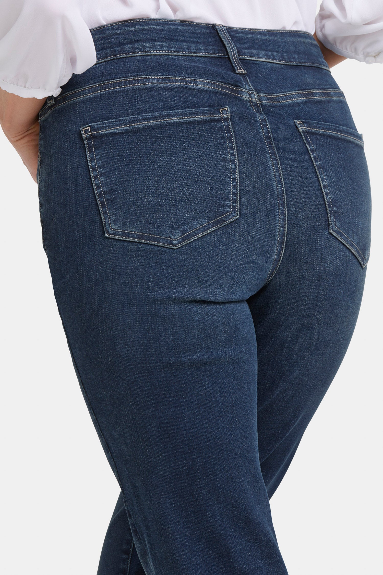 Marilyn Straight Jeans In Petite - Presley - Image 6