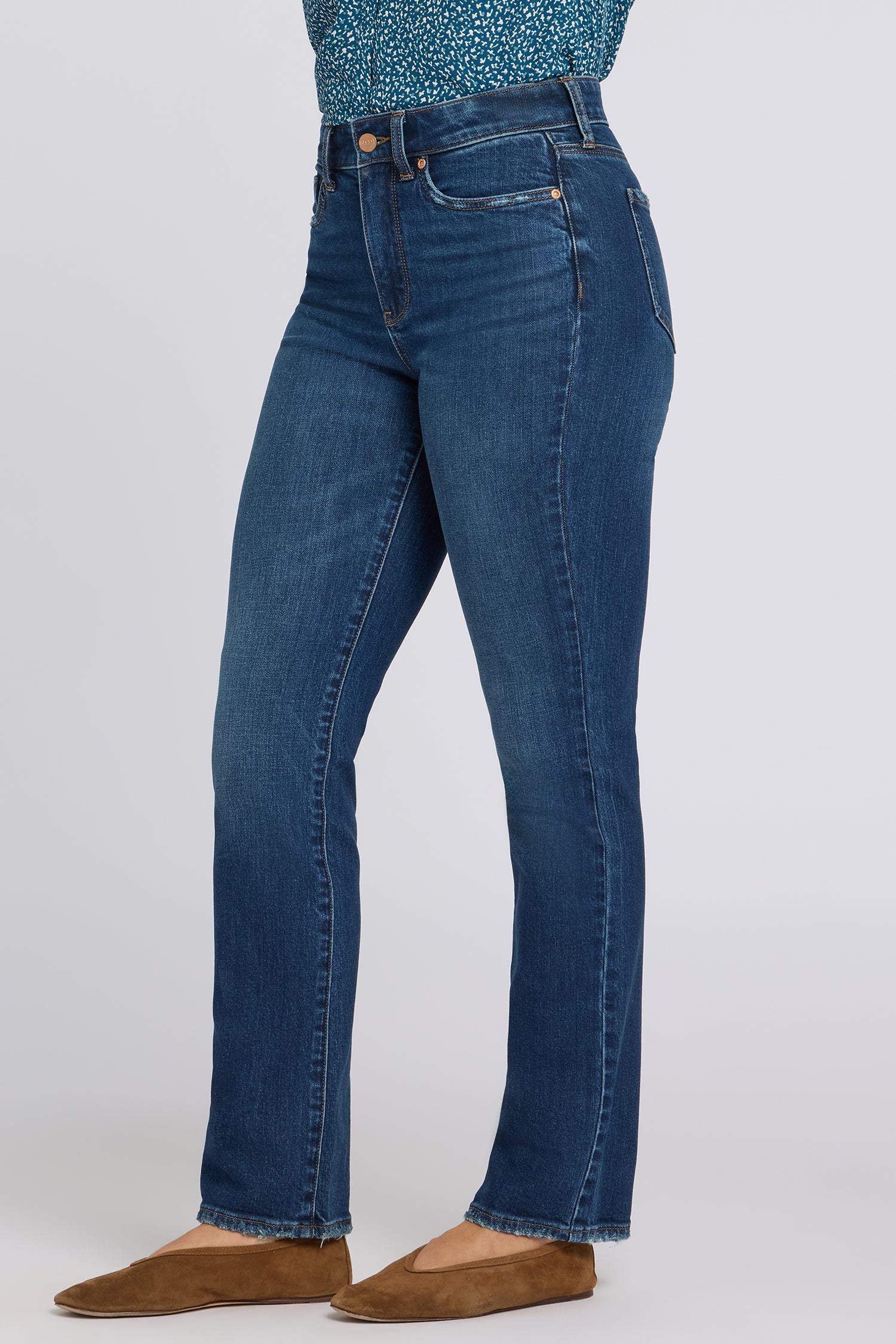 Marilyn Straight Jeans In Petite - Sunset Villa - Image 3