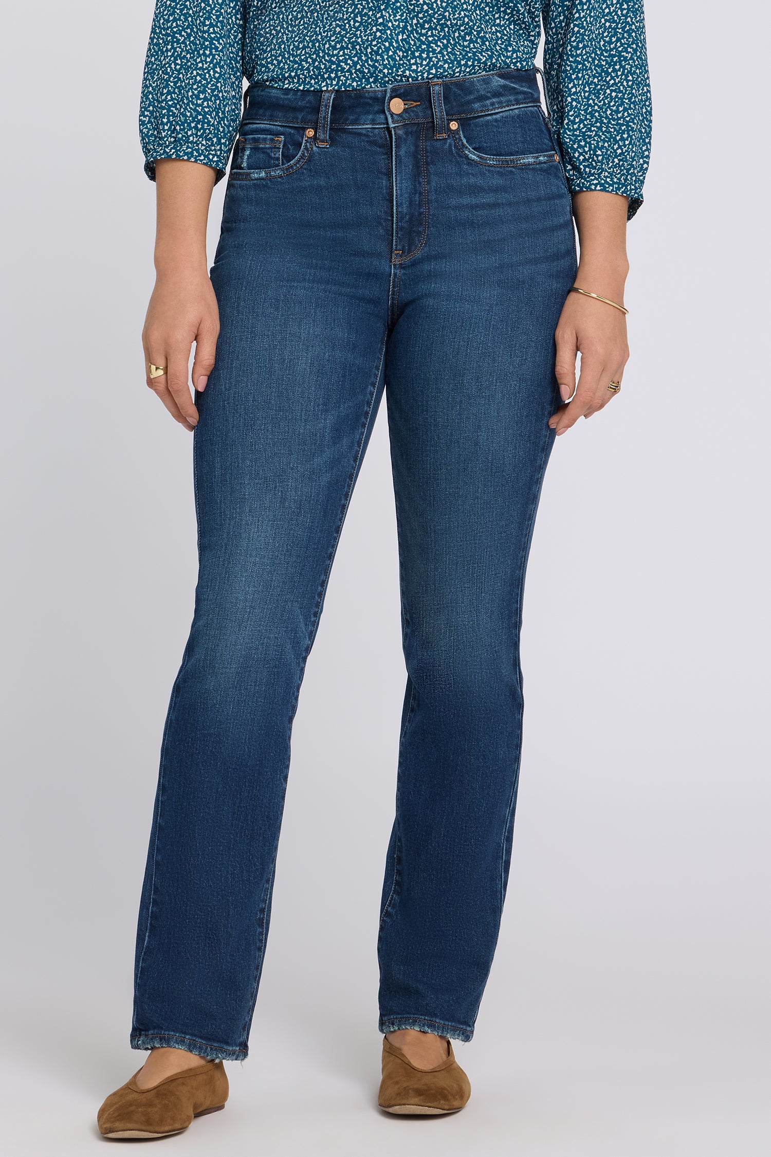 Marilyn Straight Jeans In Petite - Sunset Villa - Image 4