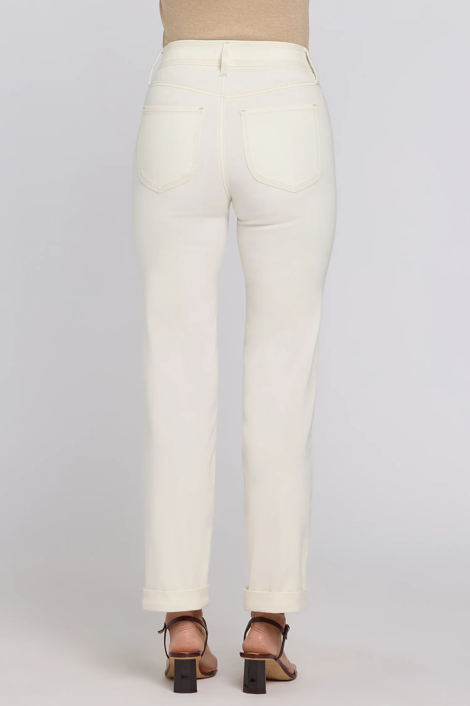 Marilyn Straight Jeans In Petite - Vintage White - Image 2